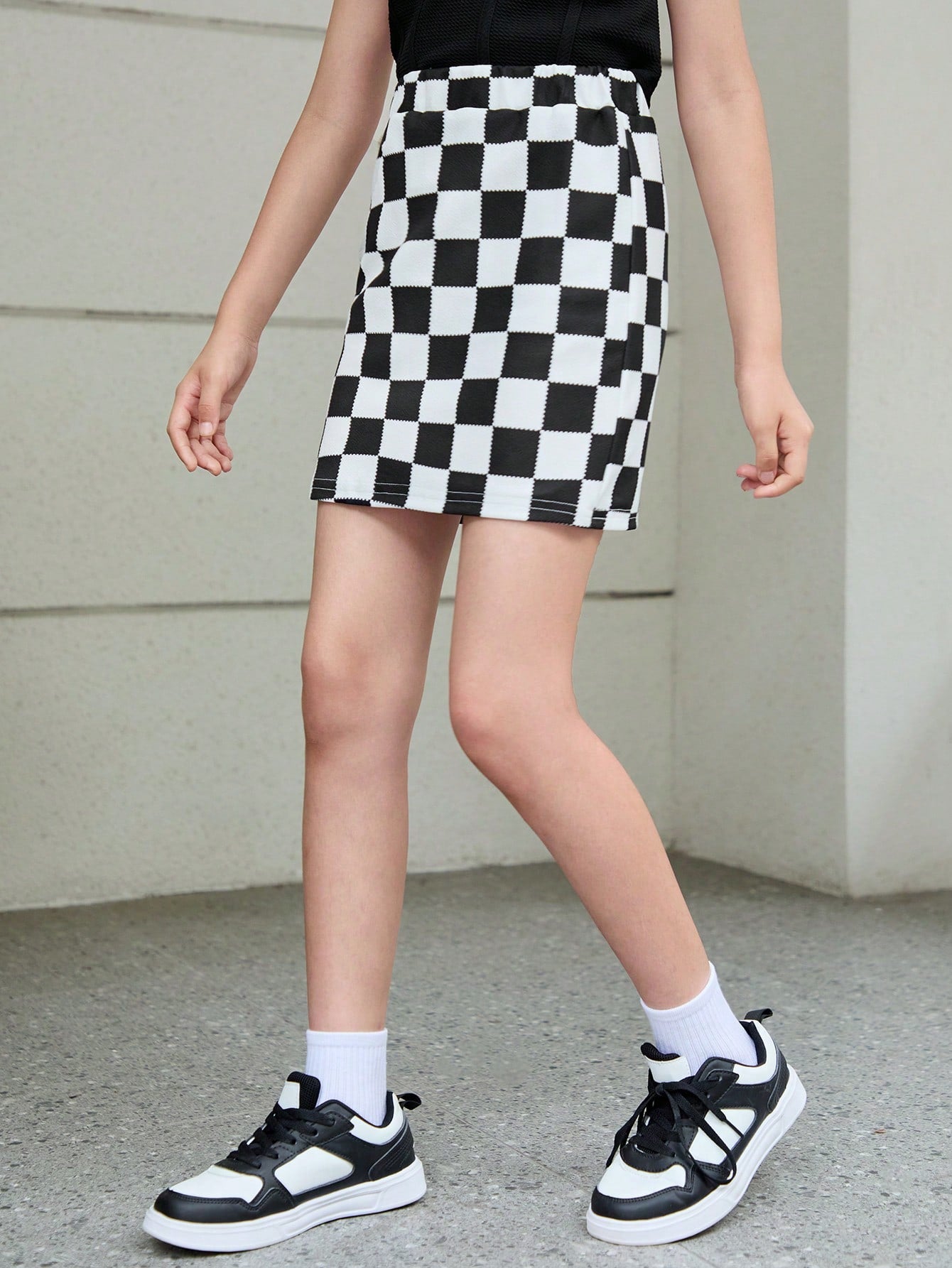 Tween Girl Casual Spring Summer Knitted Black & White Plaid Straight Skirt