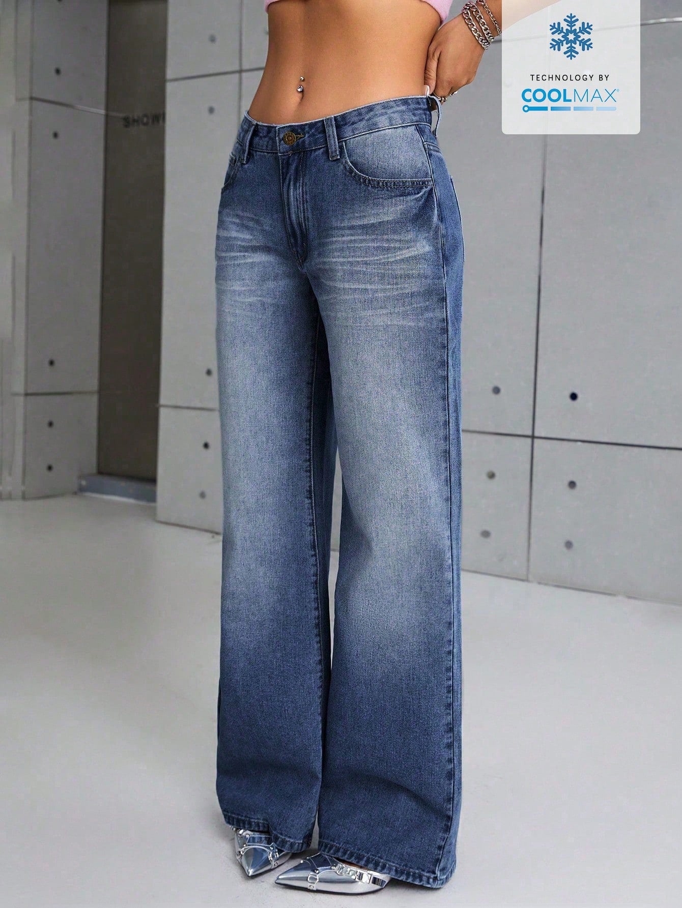 Zipper Fly Wide Leg Jeans