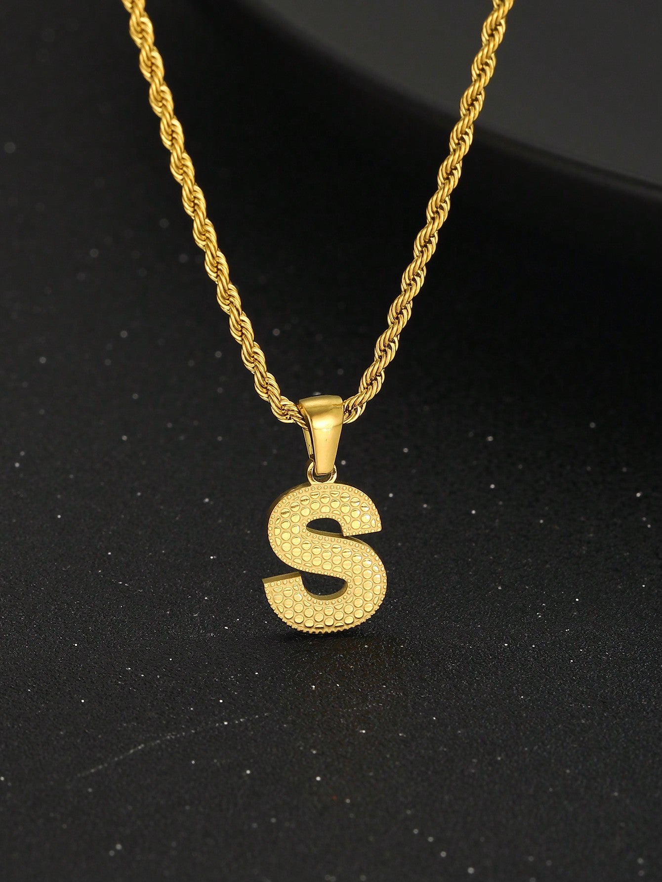 1pc Fashion Trendy Initial Letter Charm Twisted Chain Necklace For Kids Boys Girls Street Jewelry For Birthday Gift