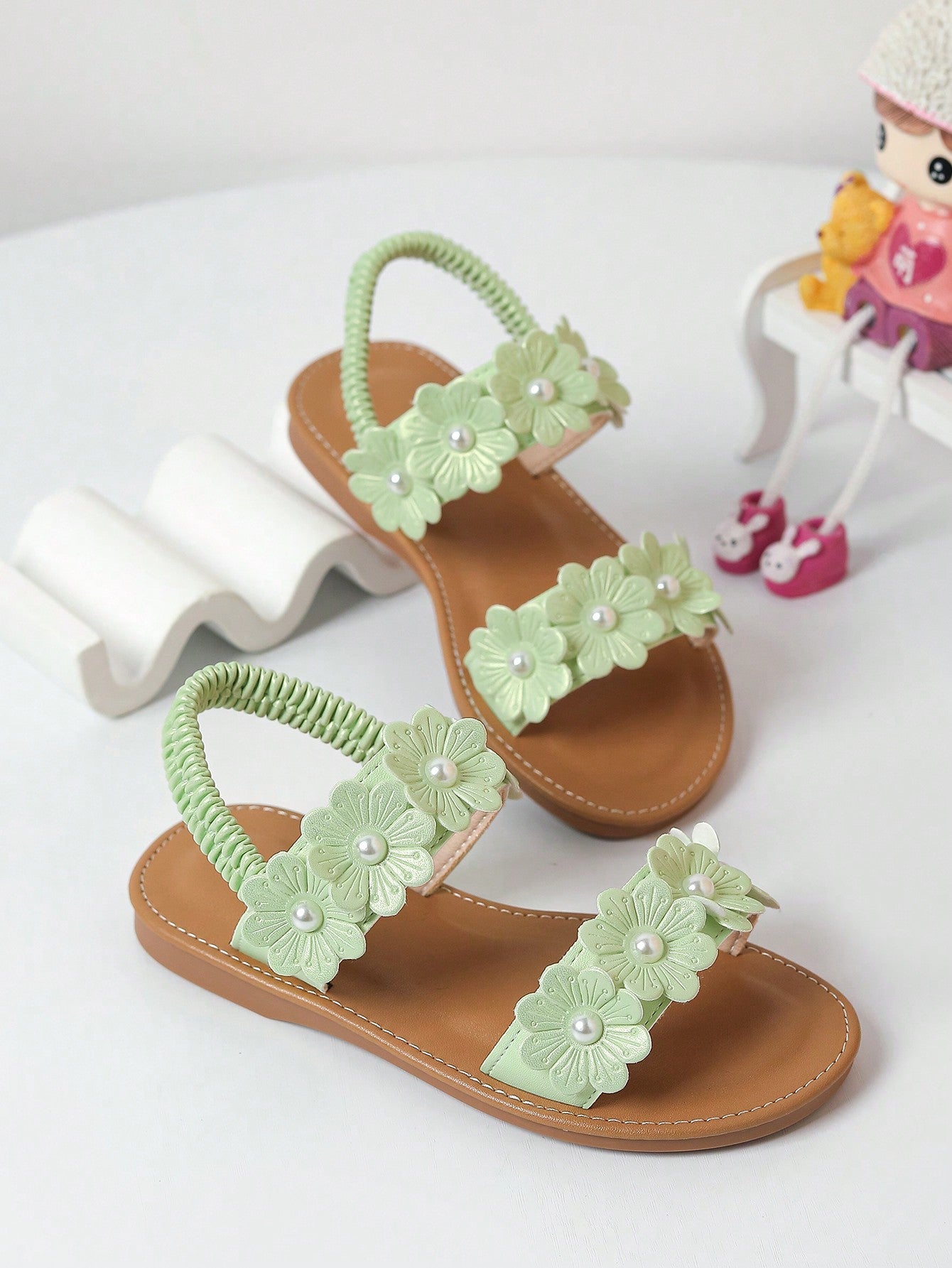 Girls' Sweet And Lovely Style Flat Sandals, White, For Daily Wear, Summer Or Spring