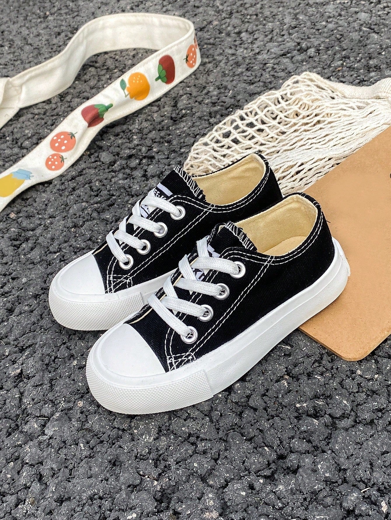 Mid-Top Canvas Kids' Sneakers Spring Autumn Korean Style Simple Boys' And Girls' Shoes Fashionable Low-Top Athletic Shoes Classic Low-Top Canvas Shoes Trendy Versatile Casual Sports Skateboarding Children's Shoes With Laces