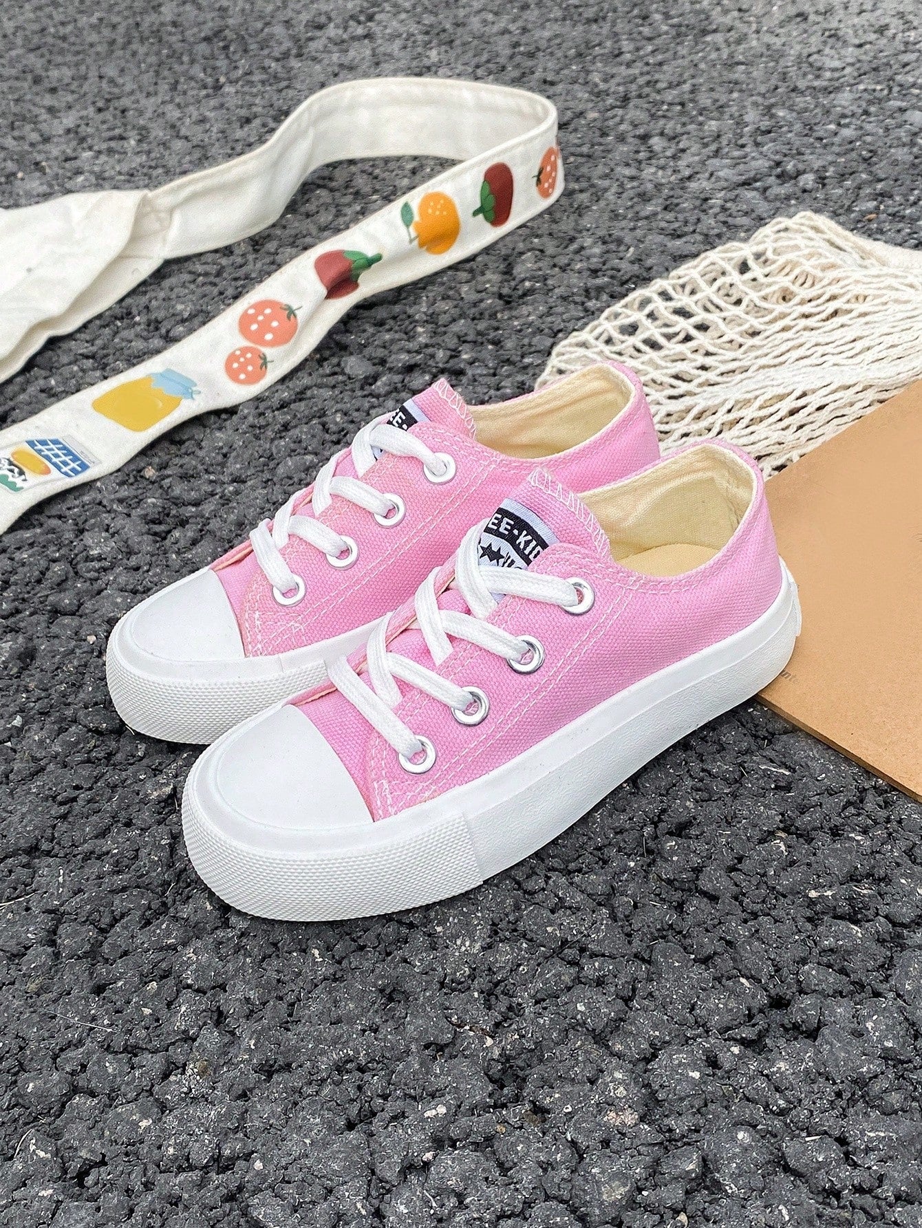 Mid-Top Children's Canvas Sneakers, Spring And Autumn Style, Simple Style For Boys And Girls, Fashionable Low-Top Casual Athletic Shoes, Classic Low-Top Canvas Sneakers, Trendy And Versatile Casual Sports Skateboarding Shoes For Kids With Lace-Up Design