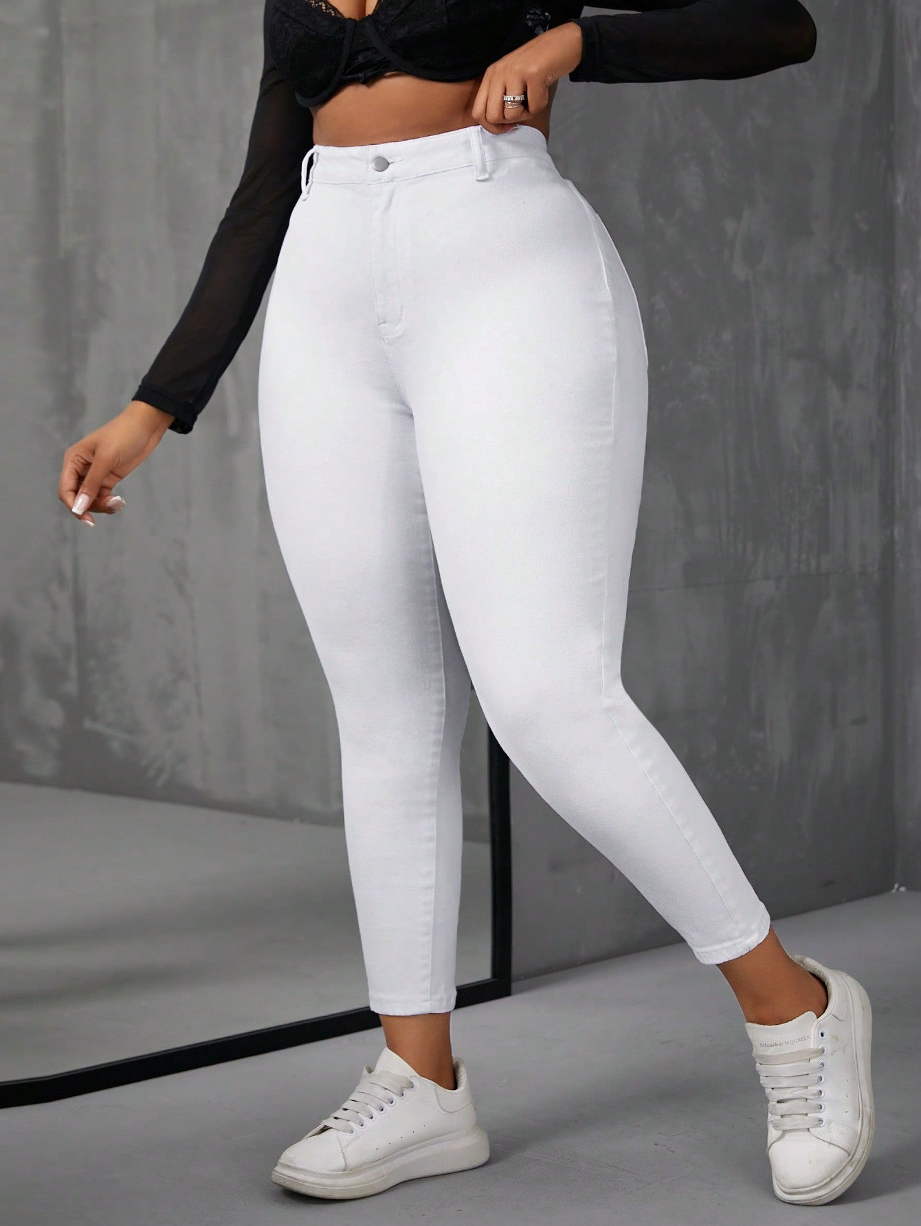 Plus Size Women's Tight-Fitting Daily Casual All-Match Jeans