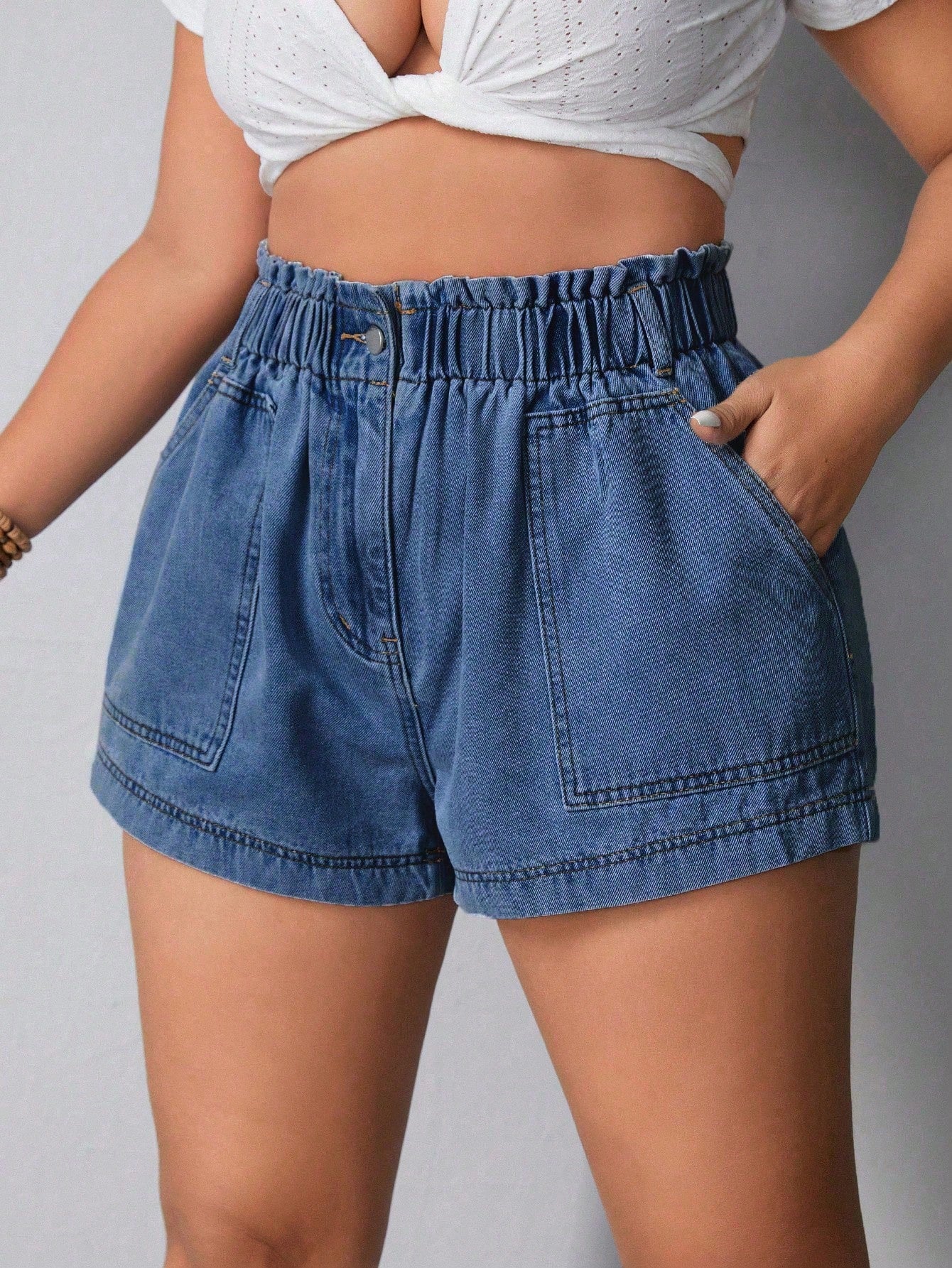 Plus Size Elastic Waist Slanted Pocket Cuffed Denim Shorts