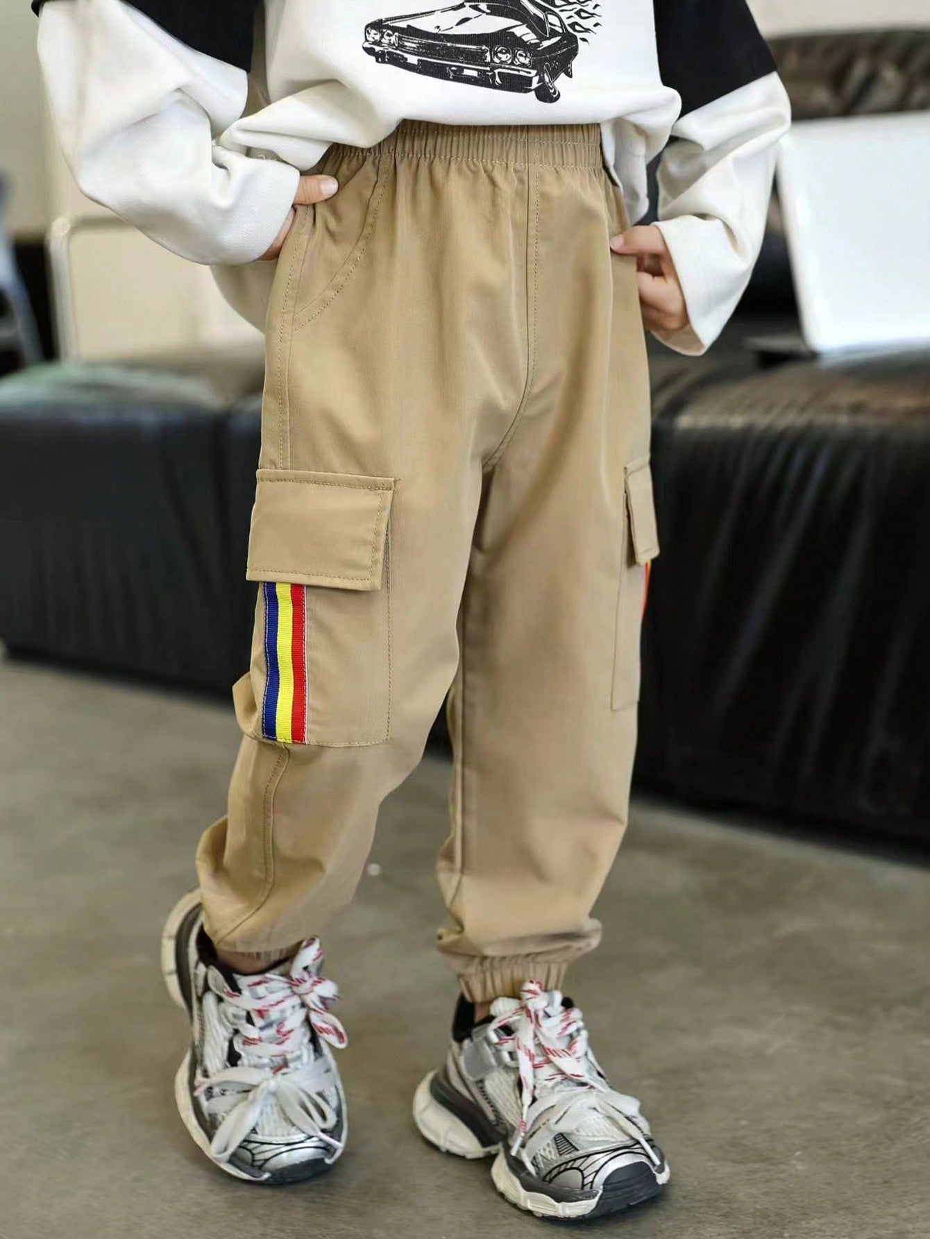 Young Boy Fashionable Multi-Pocket Long Pants, Suitable For Everyday Wear In All Seasons