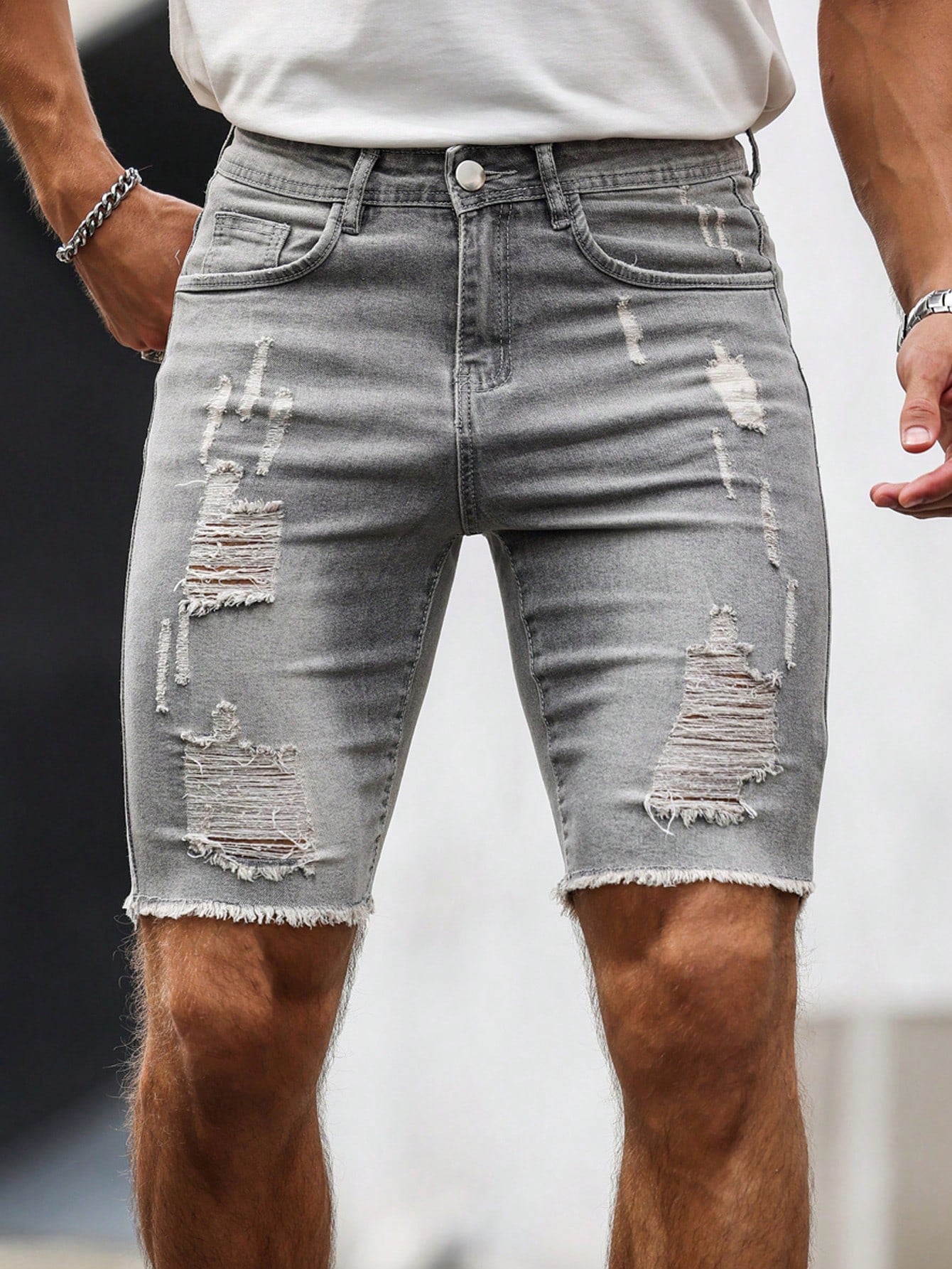 Men Ripped Frayed Raw Hem Denim Shorts