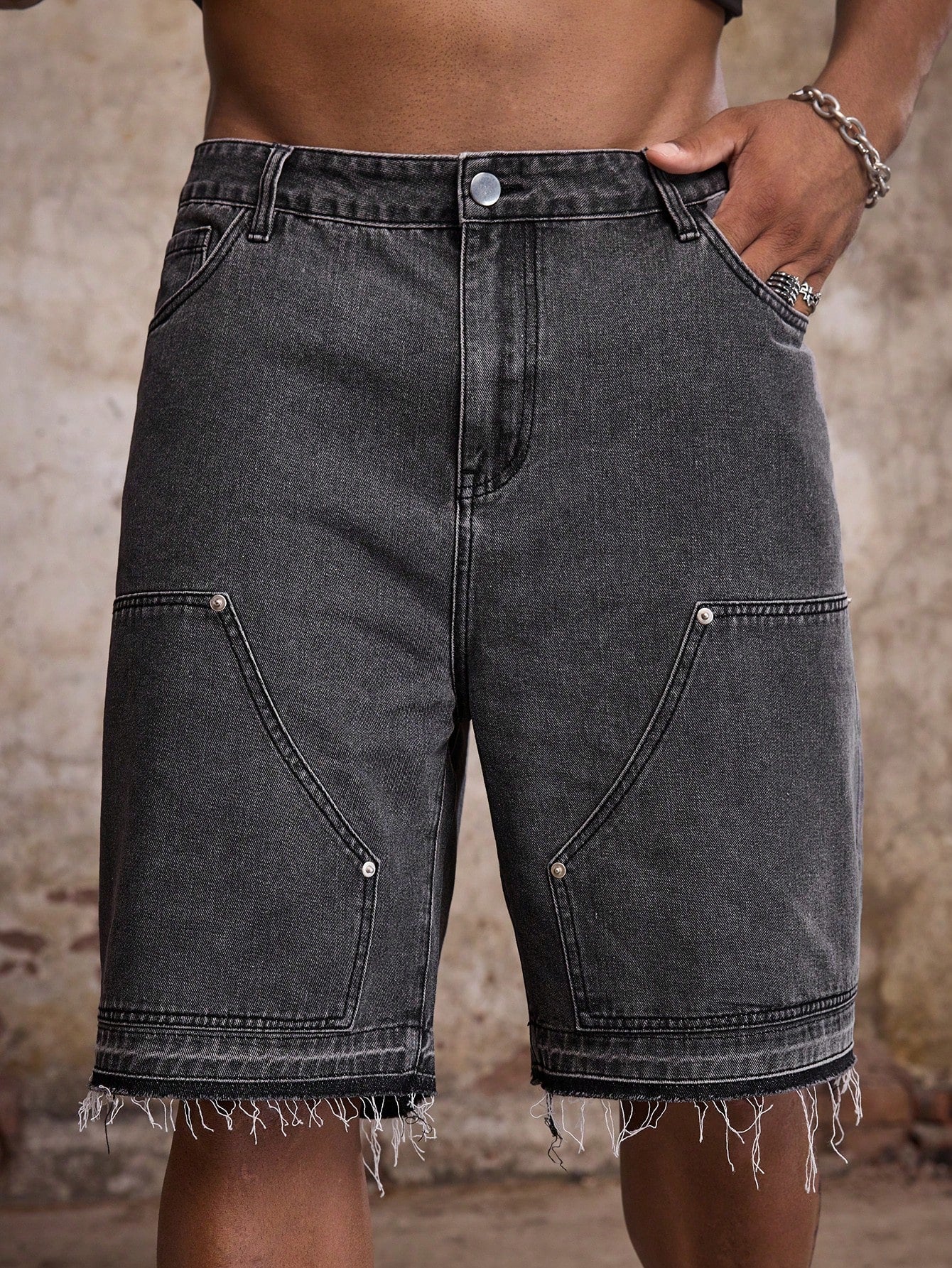 Men's Plus Size Casual Washed Frayed Denim Shorts For Summer