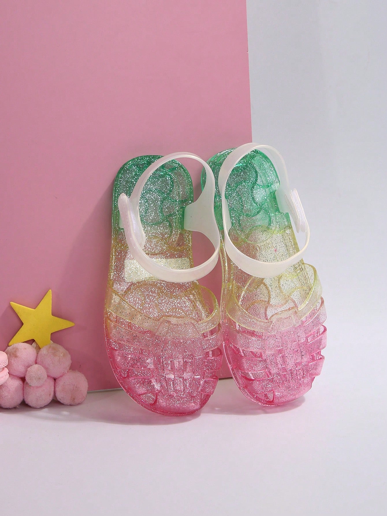 1pair Fashionable And Versatile Classic Folding Jelly Flat Sandals For Kids