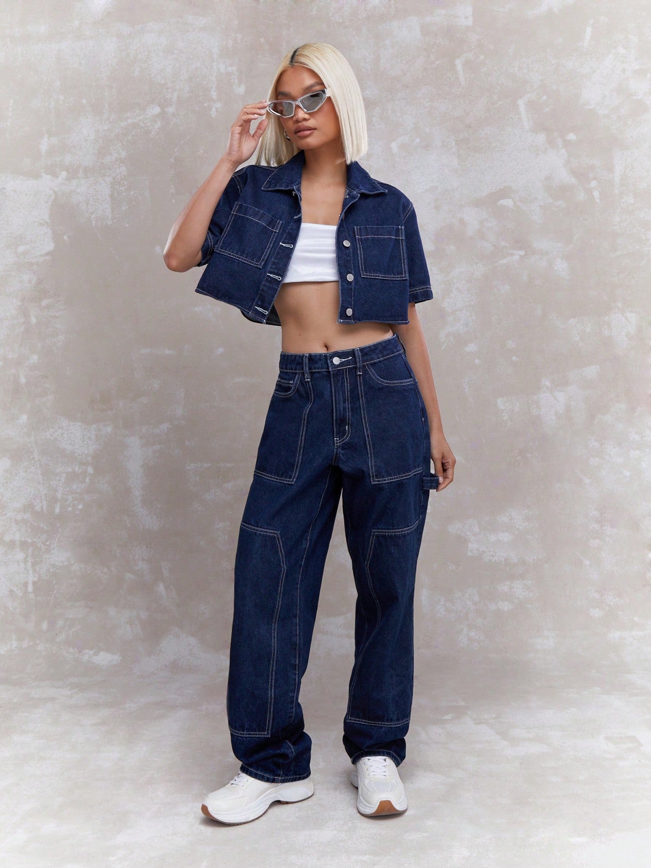 MISSGUIDED Contrast Stitching Crop Shirt And Straight Jeans Co-Ord Set