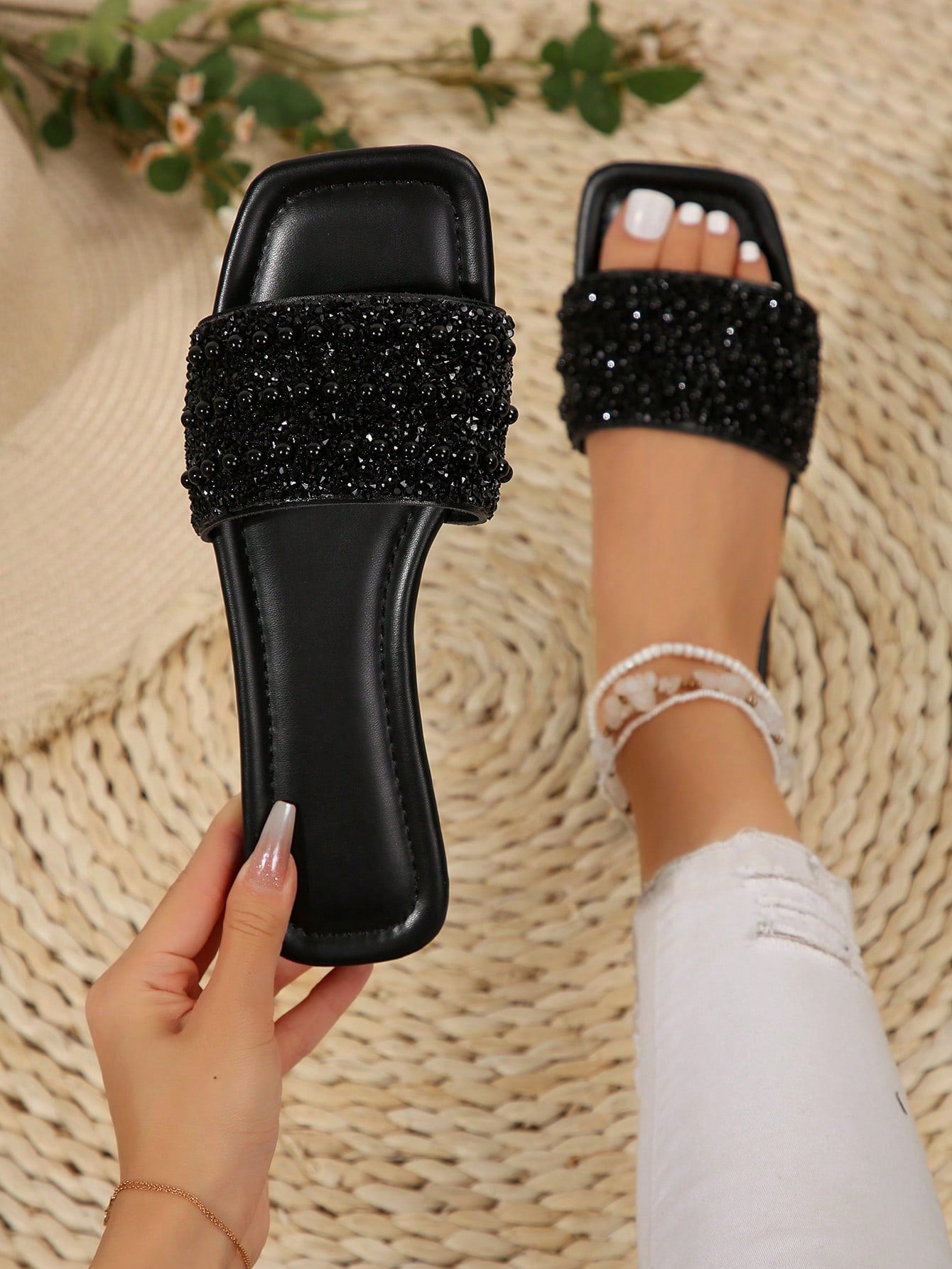 Women's Plus Size Flat Slides Sandals, Holiday Style, Casual And Versatile, Decorated With Rhinestones, Fashionable Outside Wearing Slippers For Summer