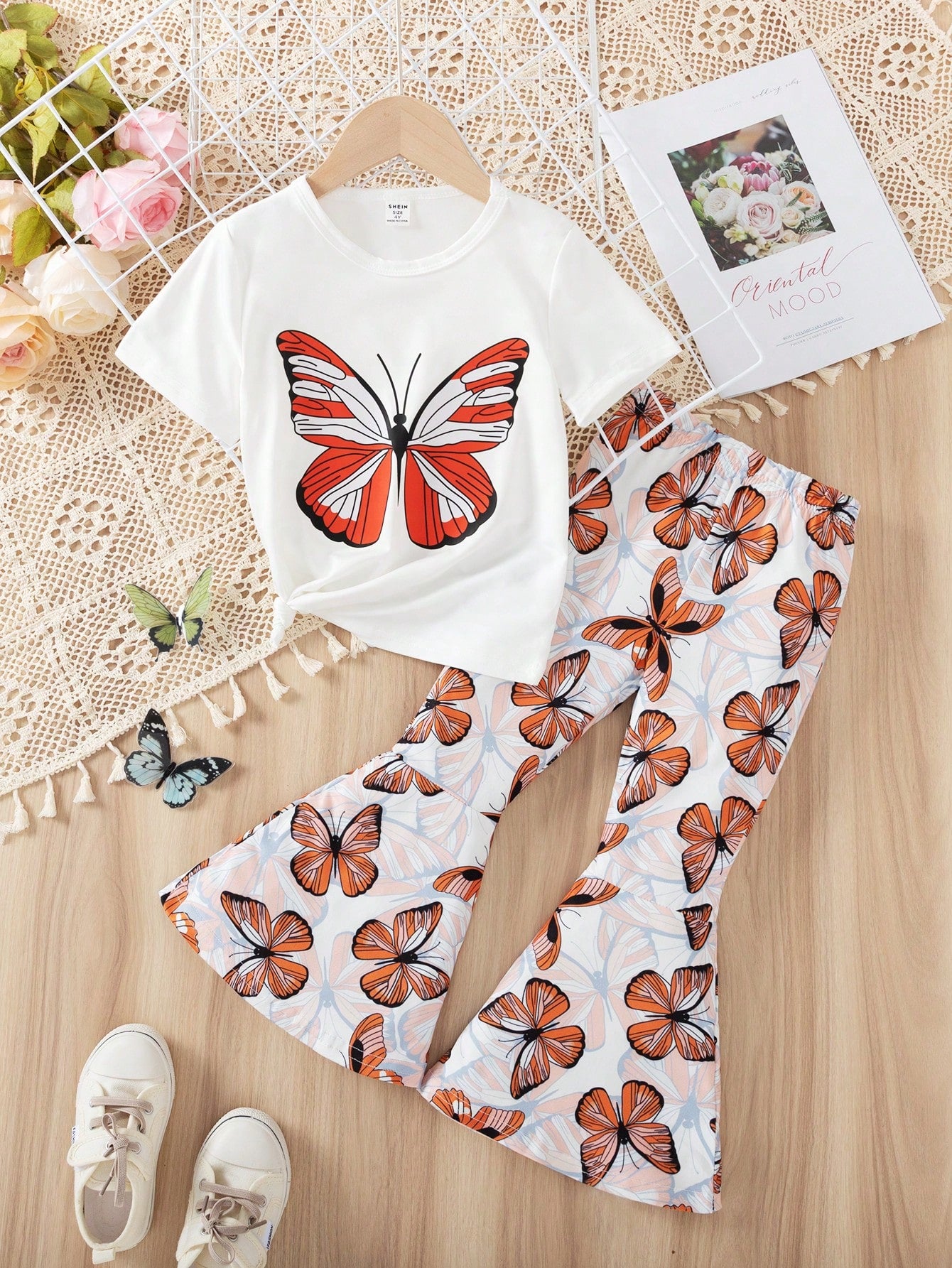 Young Girl Butterfly Printed Short Sleeve T-Shirt And Flare Pants Set, Summer