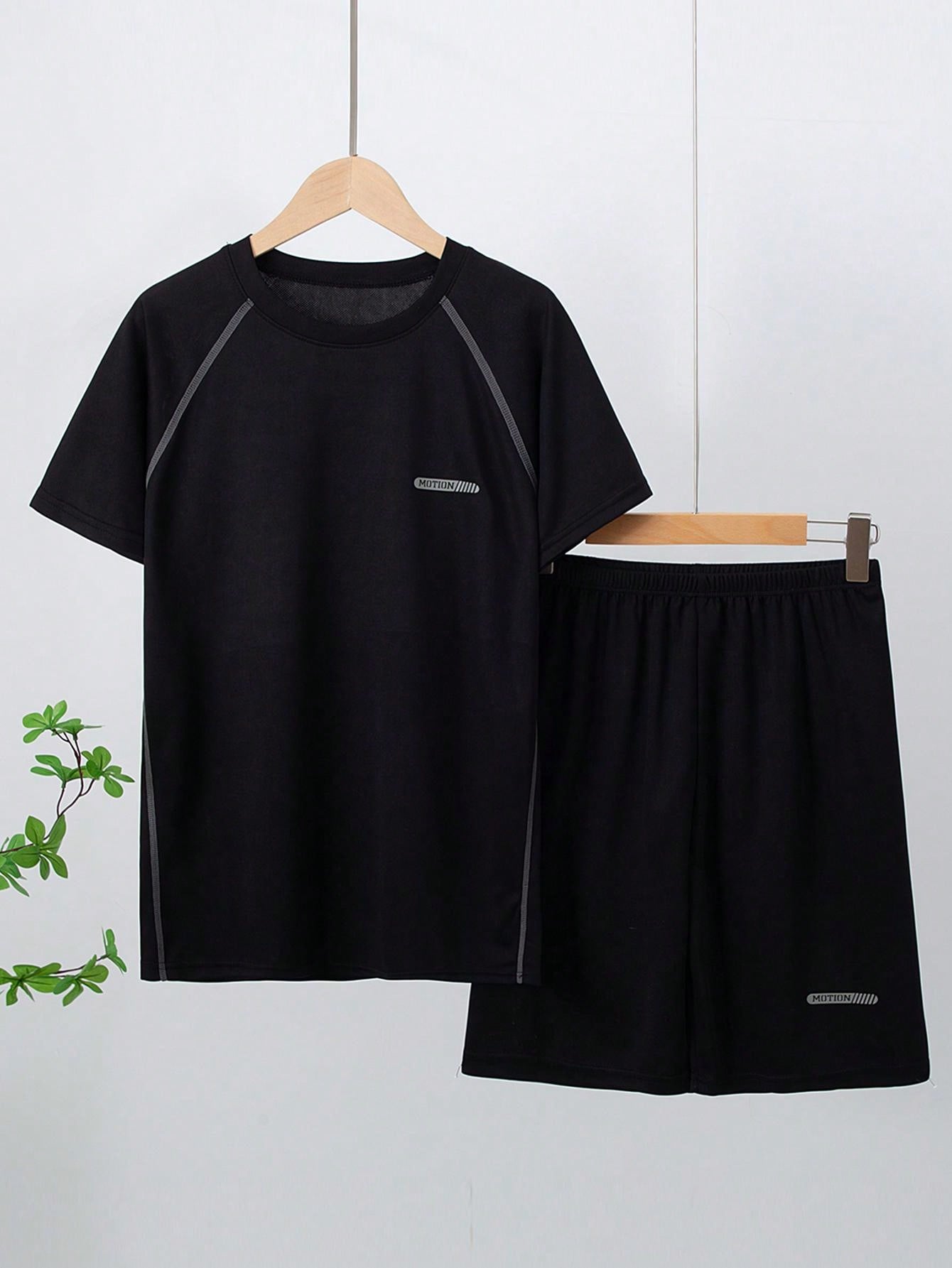 2pcs/Set Teen Boys' Quick Dry Breathable Mesh Sports T-Shirt And Workout Shorts Set