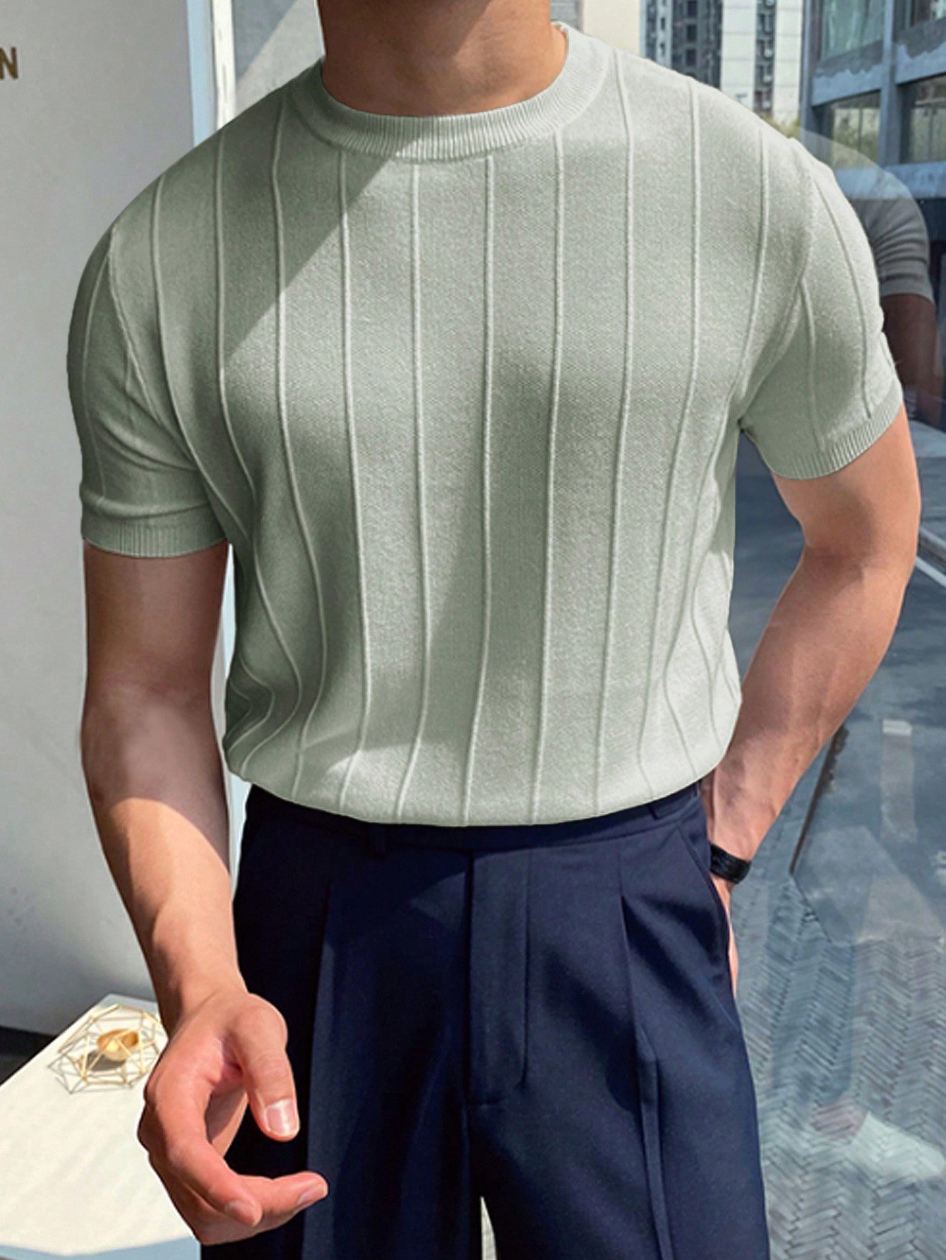 Men Solid Knit Top