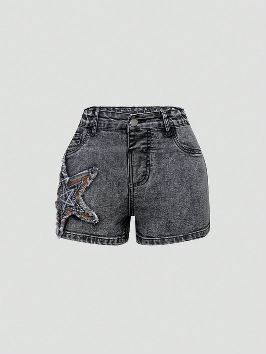 Teenage Girls' Black Embroidered Stretchy Washed Denim Shorts With Pentagram Design