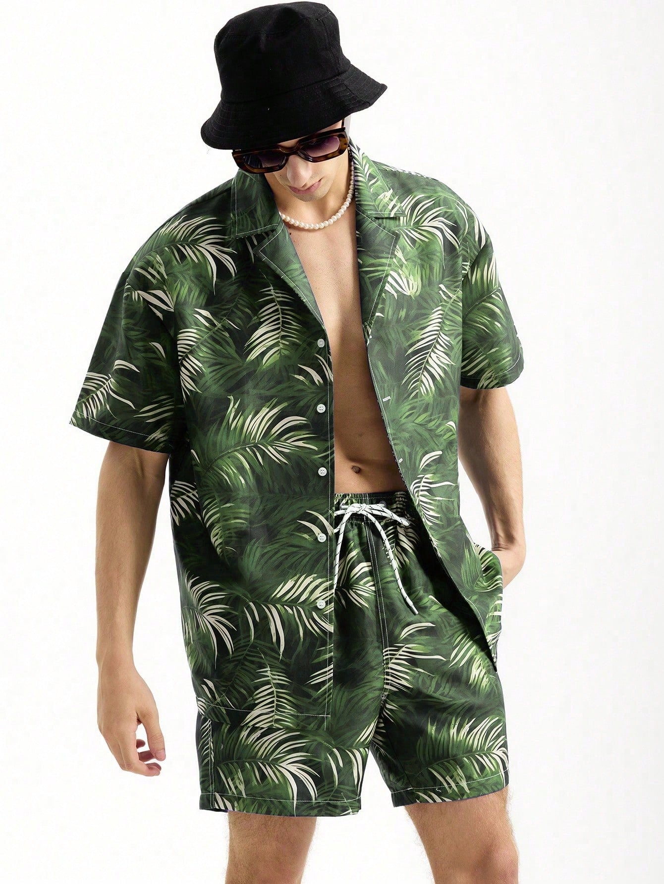 Men's Front Button Plant Printed Short Sleeve Beach Shirt And Drawstring Pocket Shorts Set For Summer