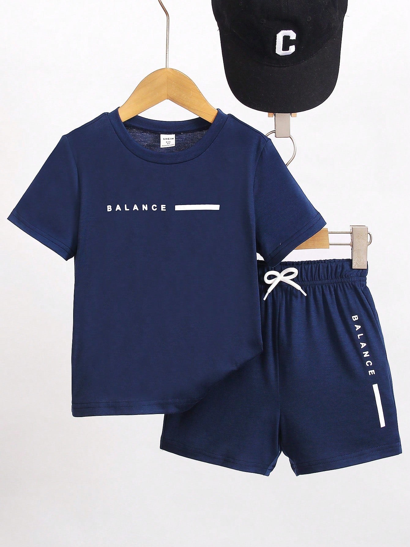 Young Boy Casual Letter Print Short Sleeve Tee And Shorts 2pcs/Set, Summer