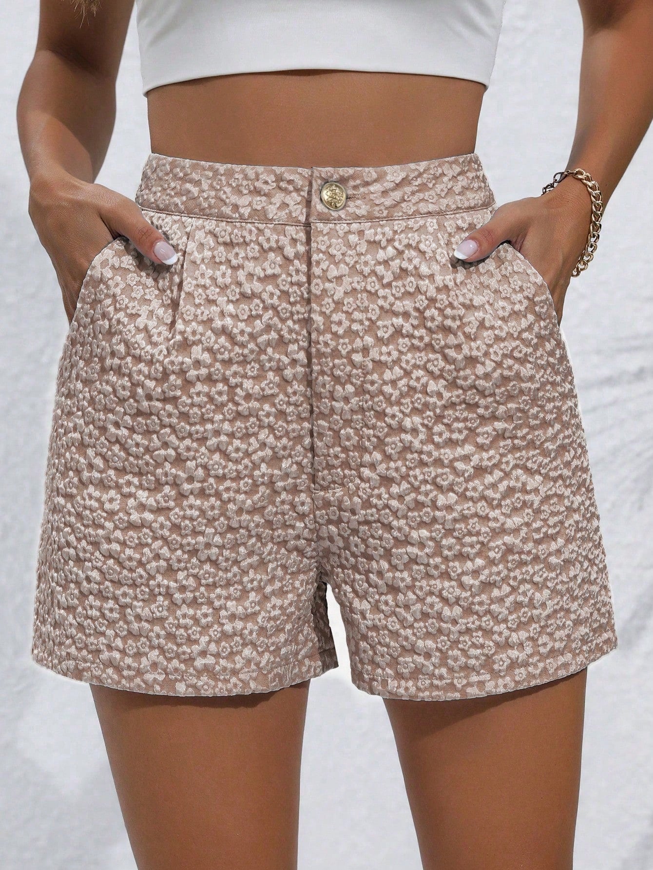 Random Jacquard Shorts With Diagonal Pockets