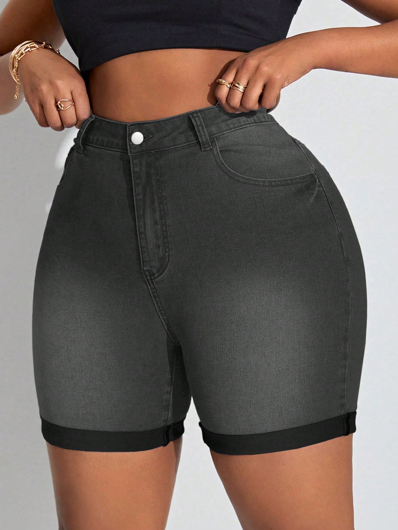 Plus Size Stretchy Skinny Denim Shorts