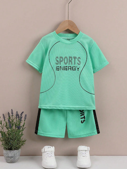 2ピースの子供用速乾性スポーツウェア、レタープリントの半袖Tシャツとショーツ、スポーティで軽量、速乾性素材、チームユニフォームに最適