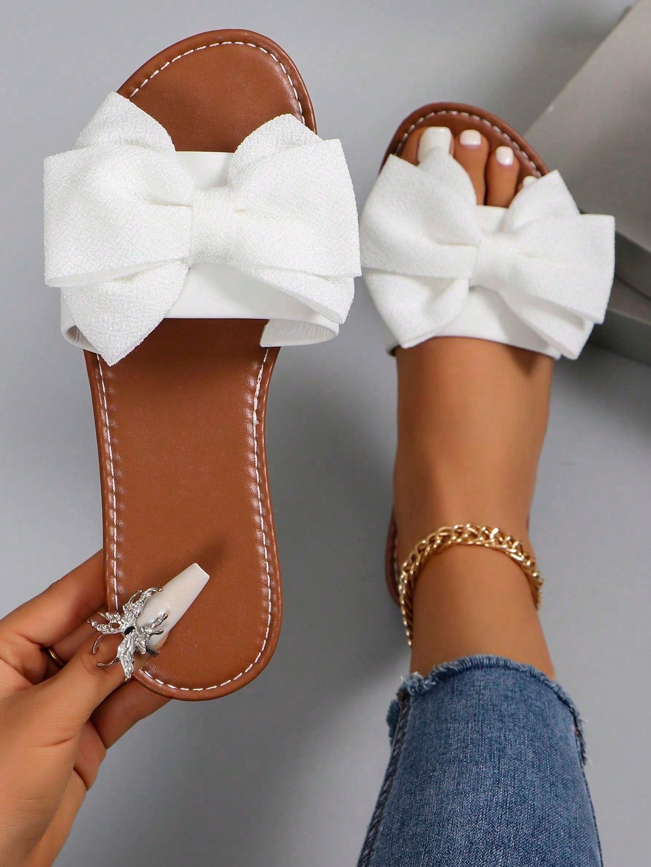 New Arrival Women's Bowknot Flat Heel Slippers, Fashionable Outdoor Half-Slipper Sandals