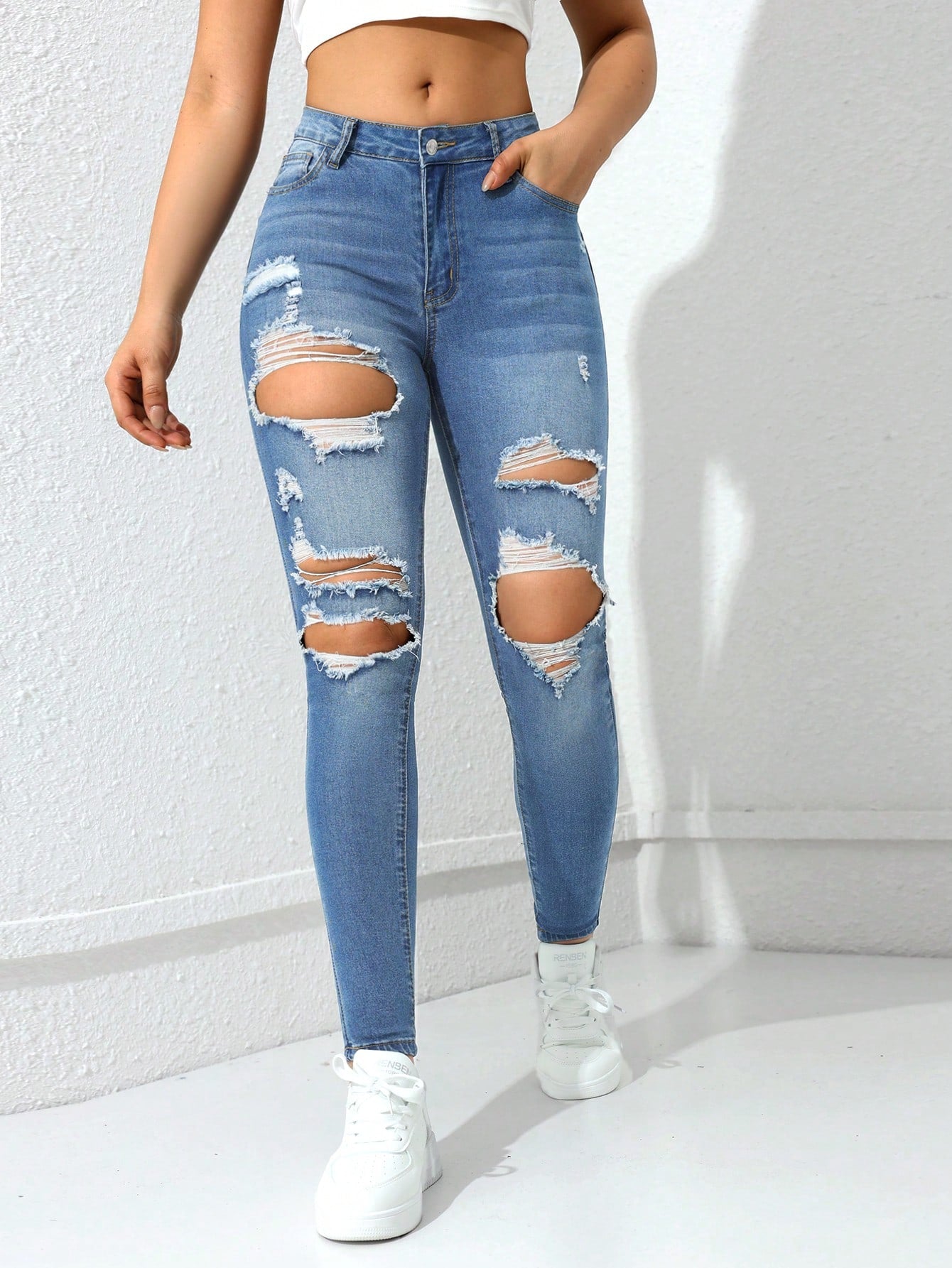 Women's Skinny Ripped Jeans