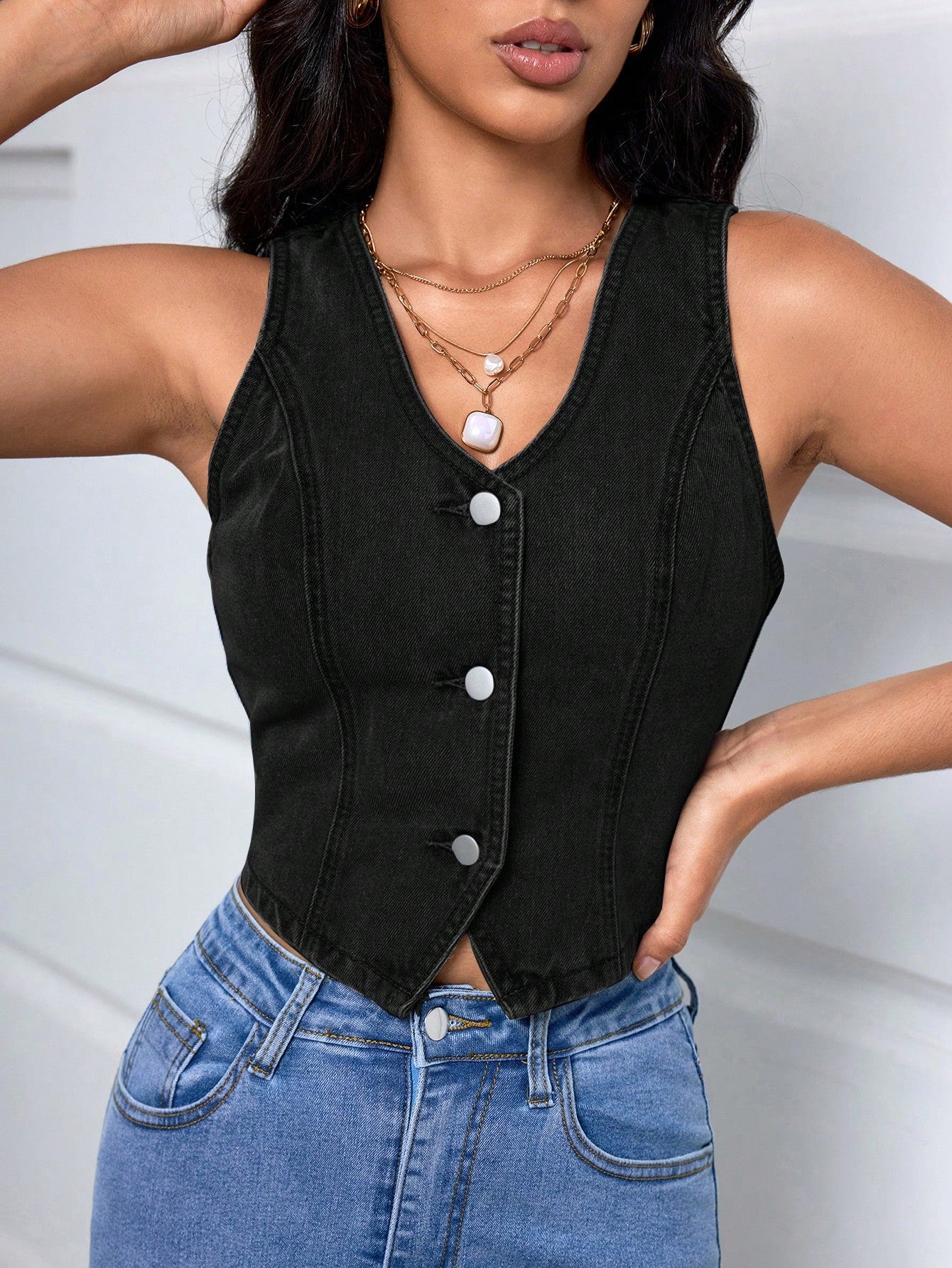 Women's Fashionable Sleeveless Denim Jacket And Coat