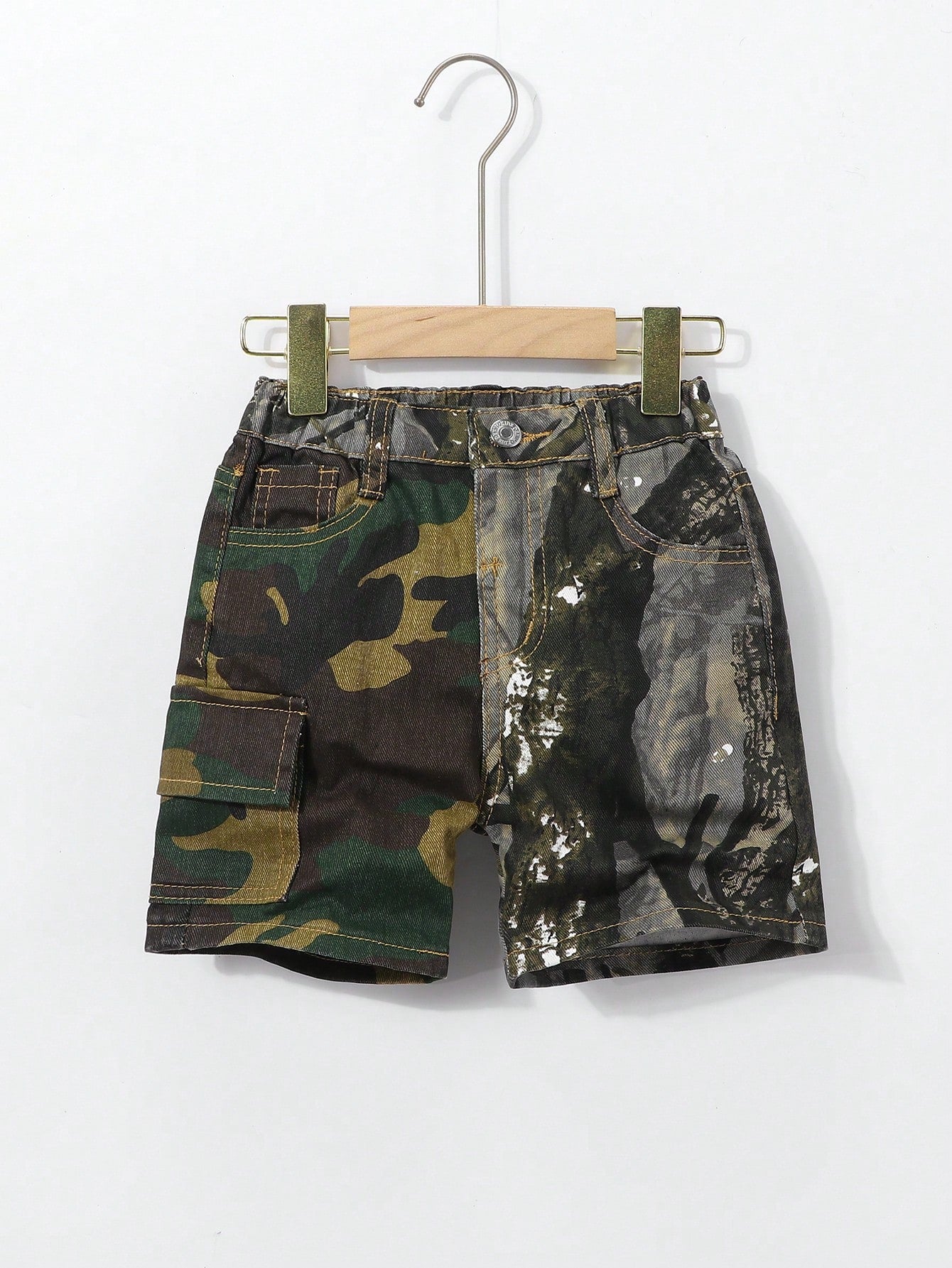 Young Boy Vintage Street Style Cool & Personalized Color Block Camouflage Denim Shorts