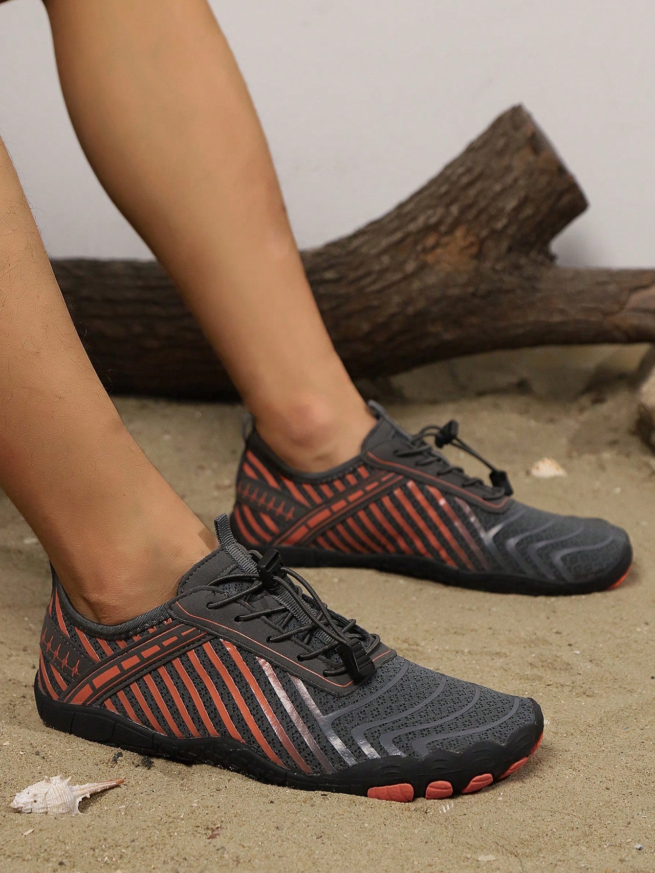 Breathable Lightweight Fashionable Water Shoes For Teens