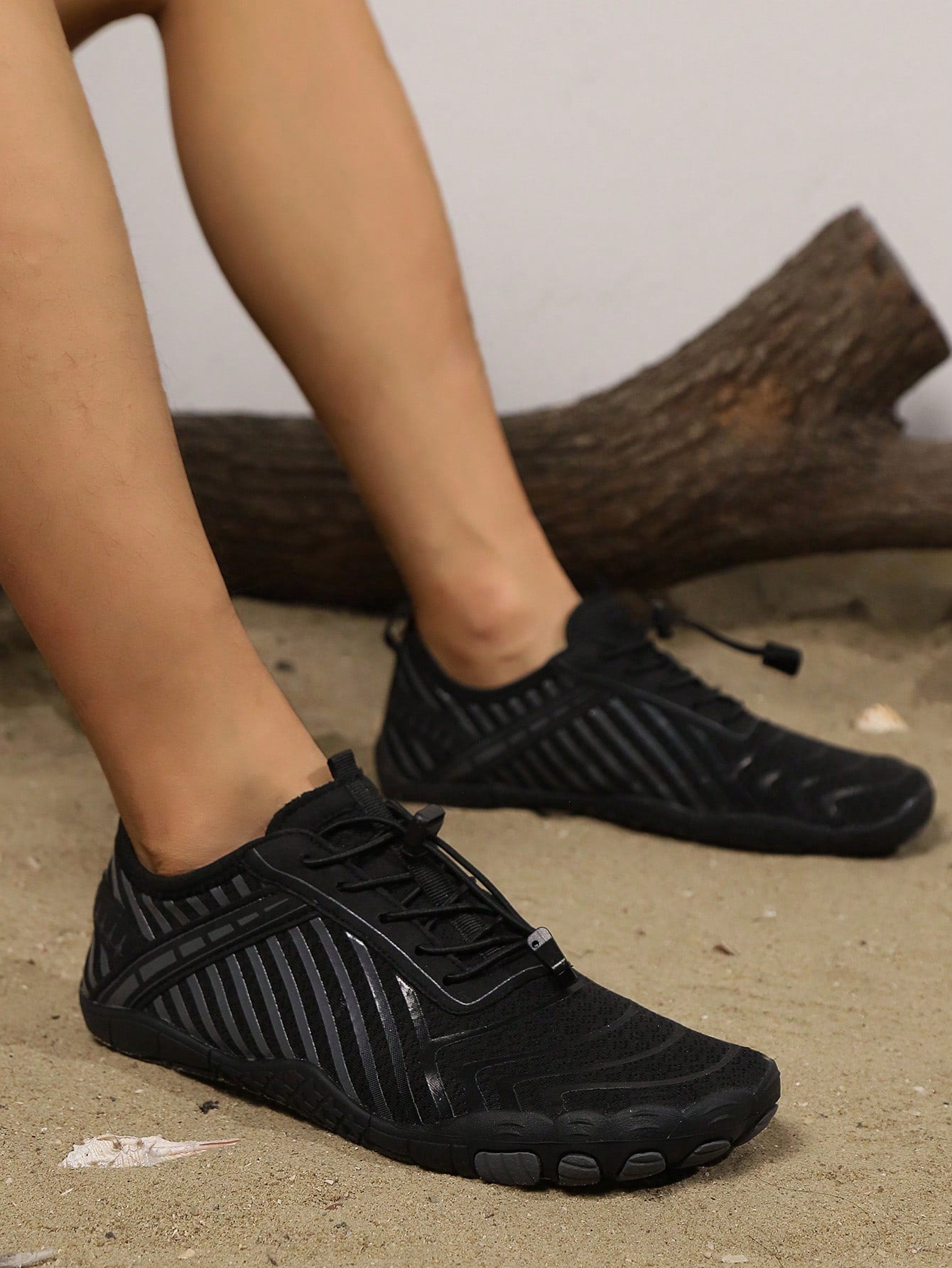 Breathable Lightweight Fashionable Water Shoes For Teens