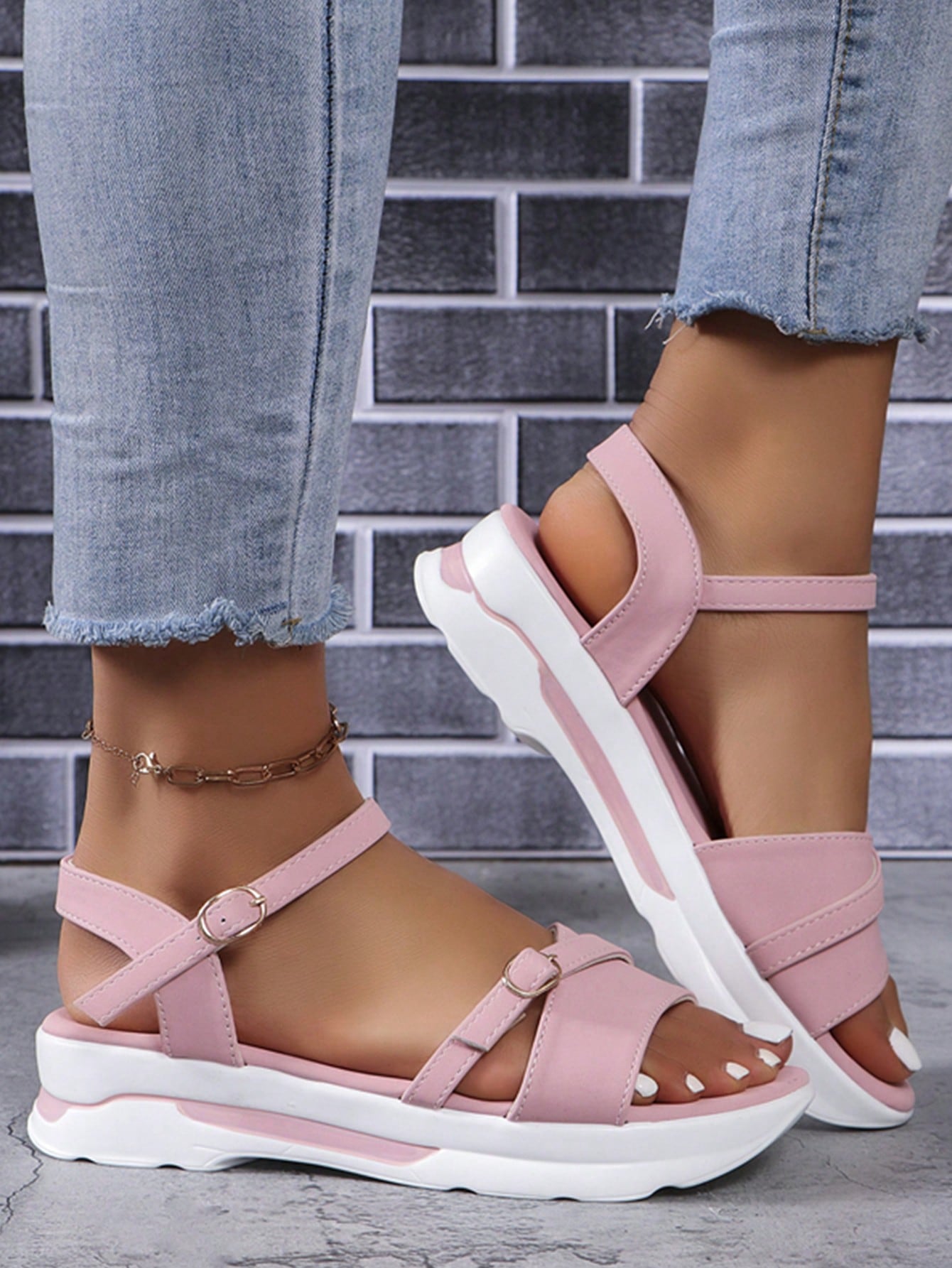 Women's Cross-Border Size 43 Platform Sandals With Toe And Foot Rings, Buckle Strap, Anti-Slip Wedge Heel And Thick Bottom