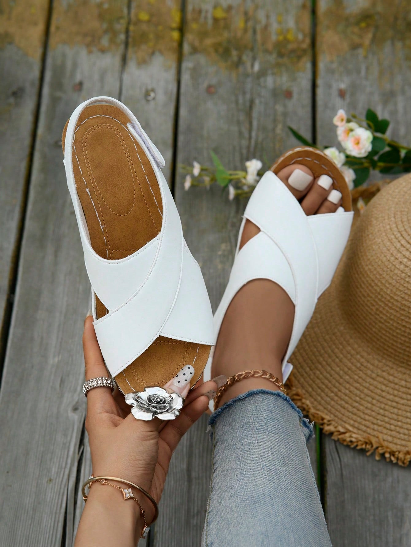 Plus Size Wedge Sandals For Women, Fashionable Low Wedge Sandals With Thick Leather Strap Buckle And Round Toe, Casual Slip-On Sandals