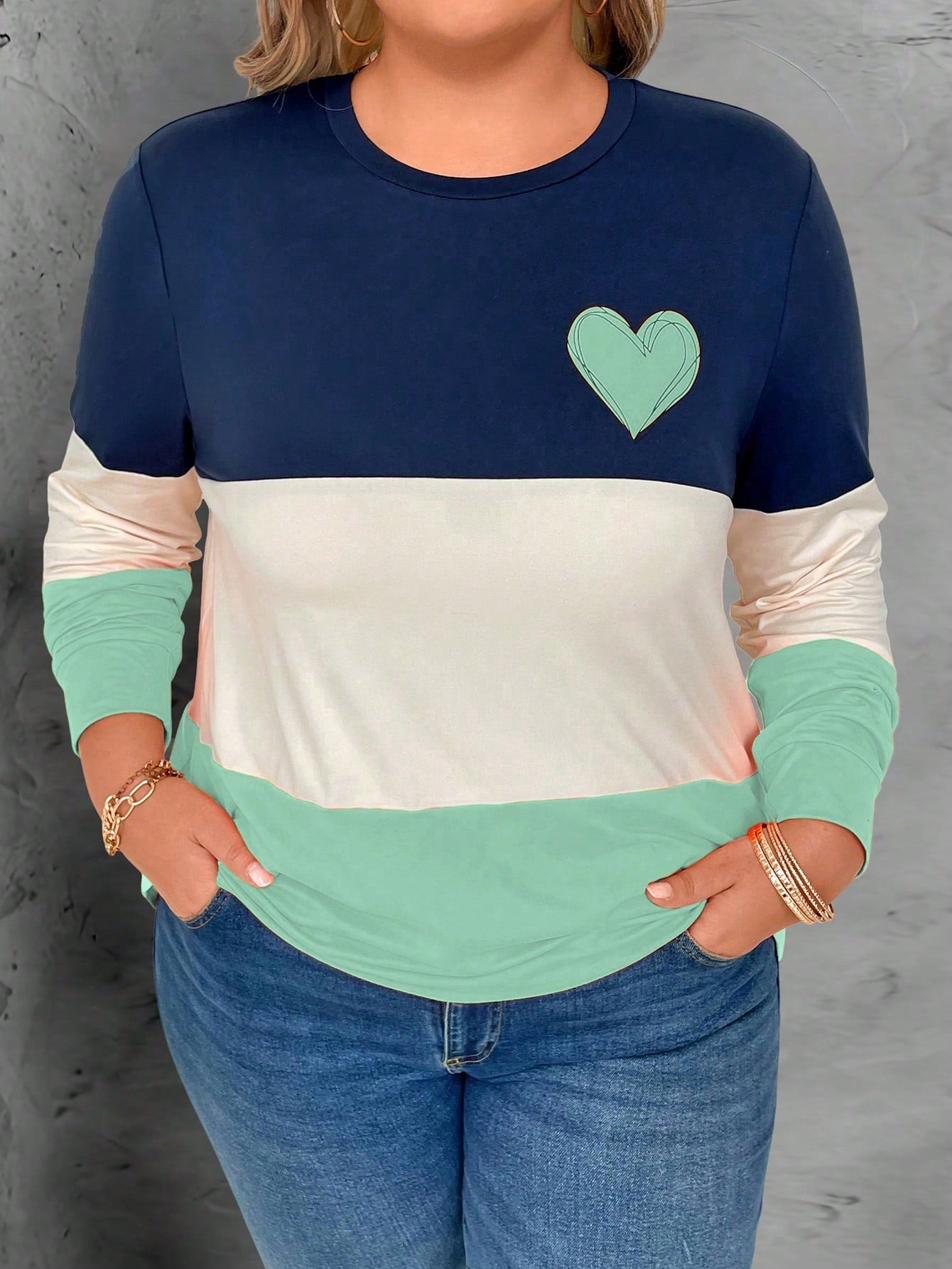 Plus Size Women's Heart Pattern Three-Color Splicing T-Shirt