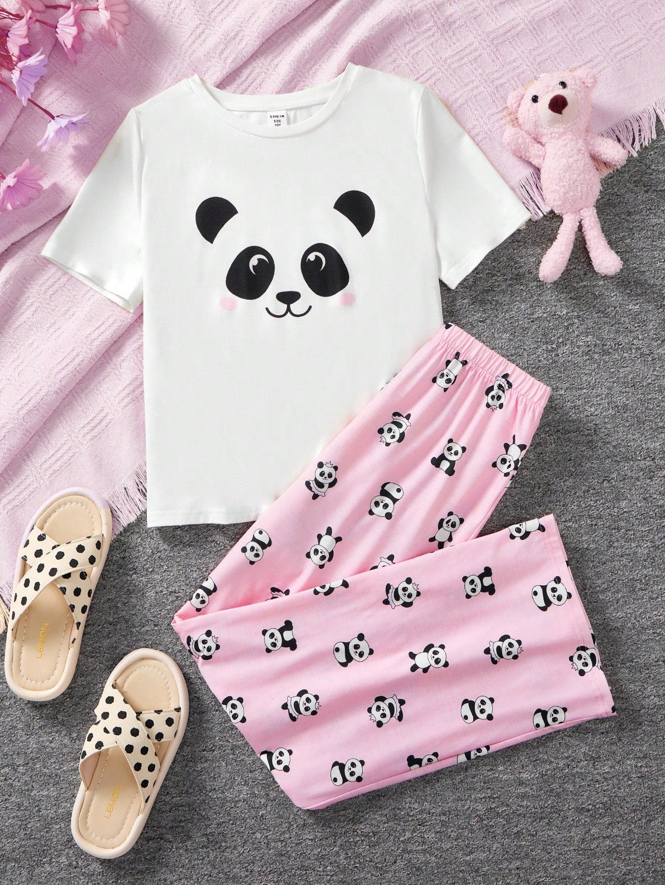 Tween Girl Slogan Graphic Tee & Heart Print Pants