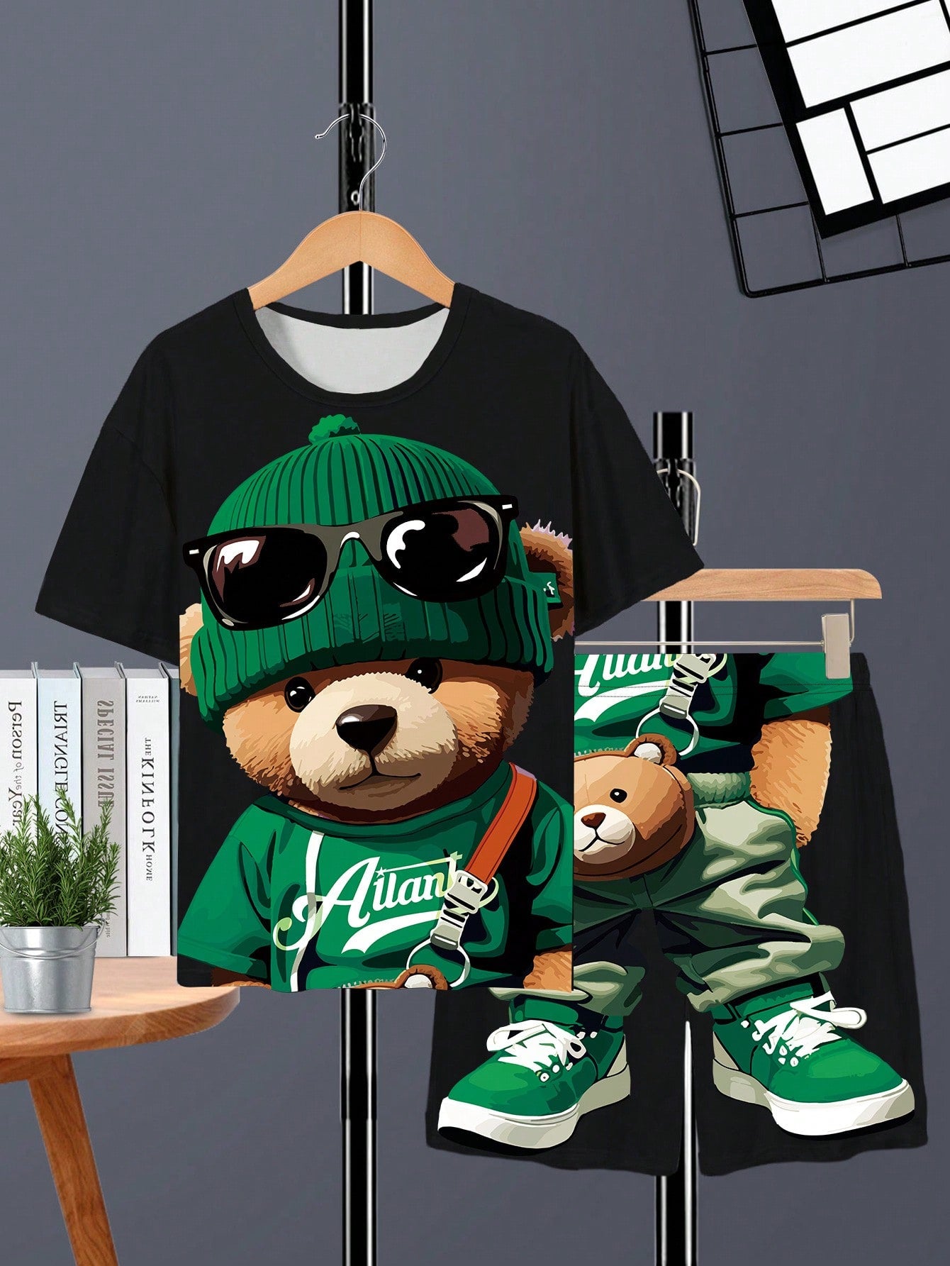 Tween Boy Green Bear Print Sunglasses Outfit, Suitable For Casual Street Style, Teenager