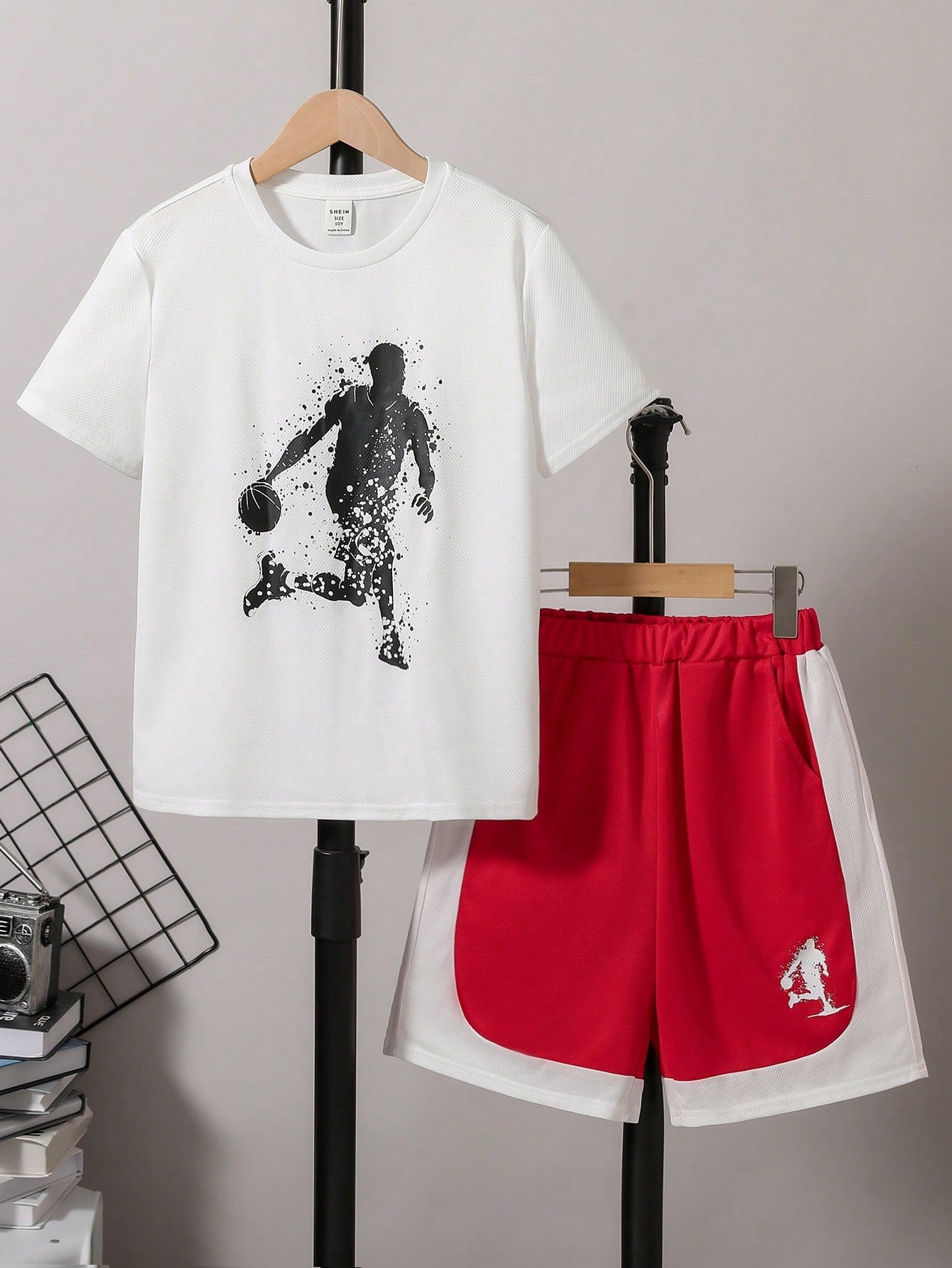 Tween Boy Casual Basketball Printed Round Neck Short Sleeve T-Shirt And Shorts Set, With Color-Blocking