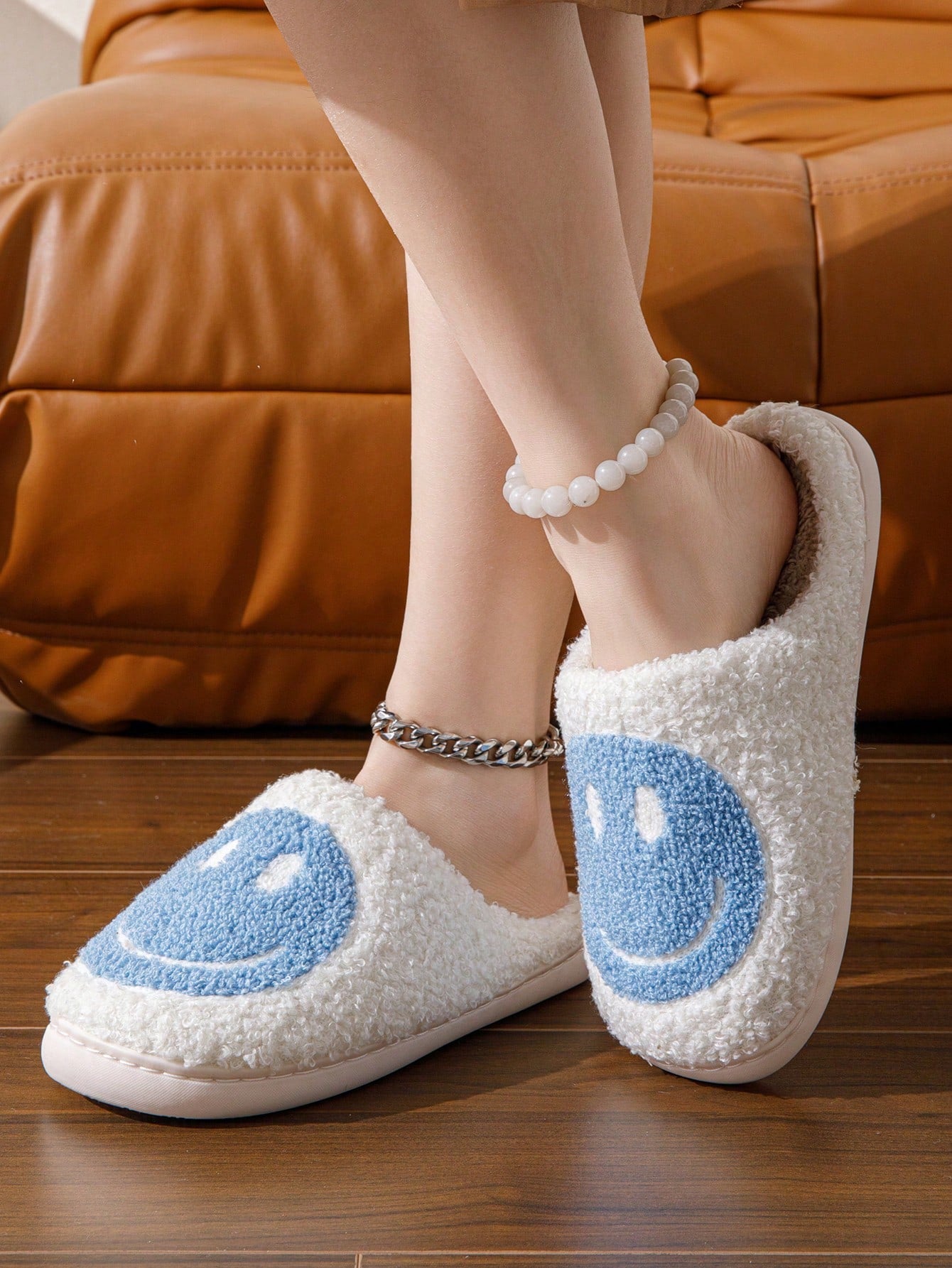 Women Korean Style Cute Cartoon Face Fabric Slippers With Thick And Wear-Resistant Soles For Warm And Cozy Home Winter Wear, Couples" Slippers