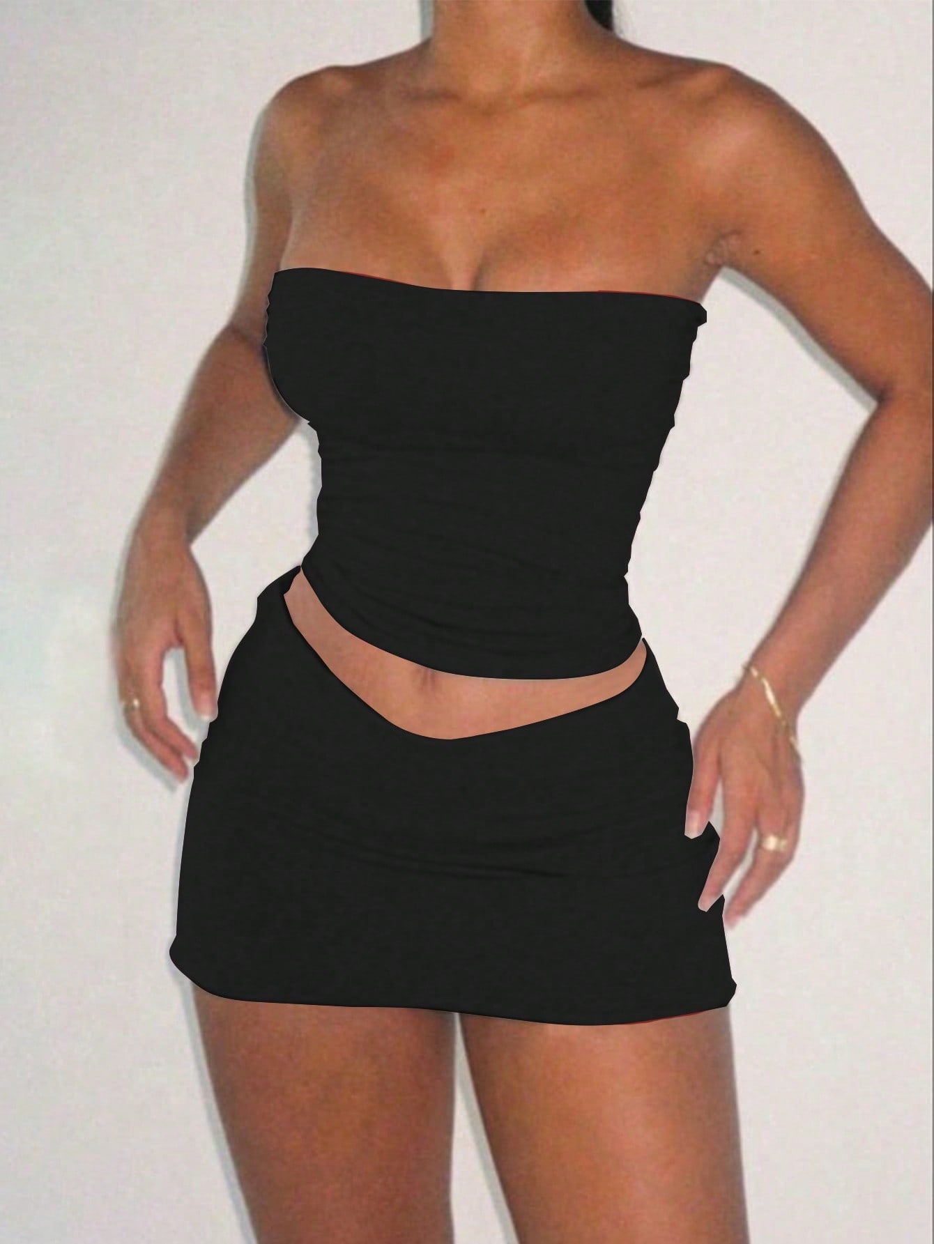 Ladies' Solid Color Pleated Bandeau Top And Bodycon Skirt Set