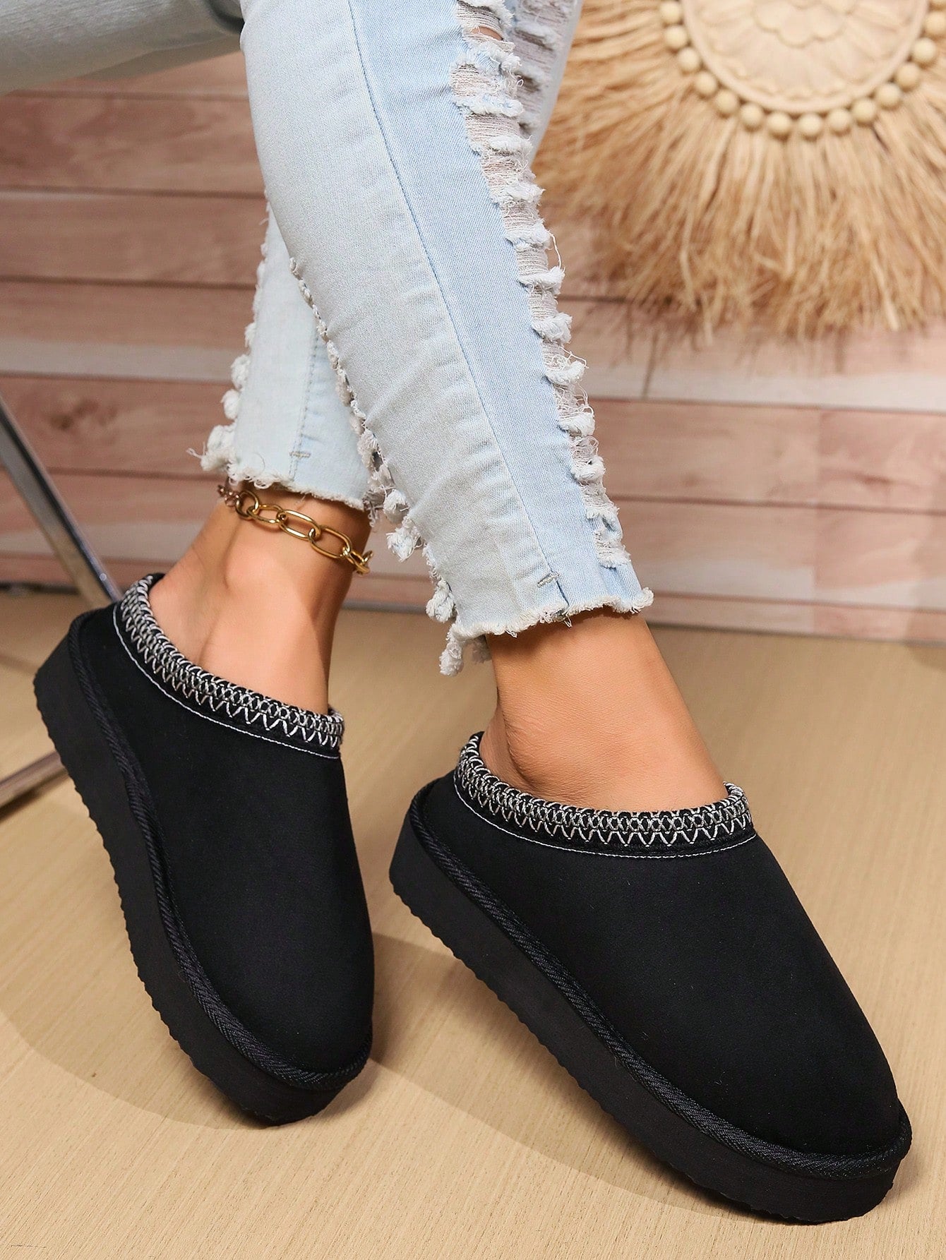 Fashion Ankle Boots, Cartoon Slippers, Casual Shoes