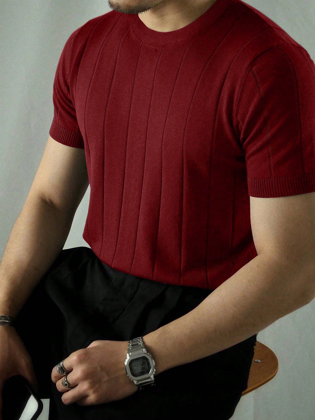 Men Solid Ribbed Knit Top