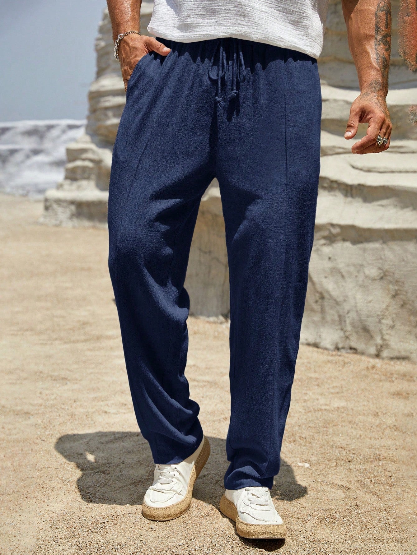 Men Drawstring Waist Seam Detail Pants