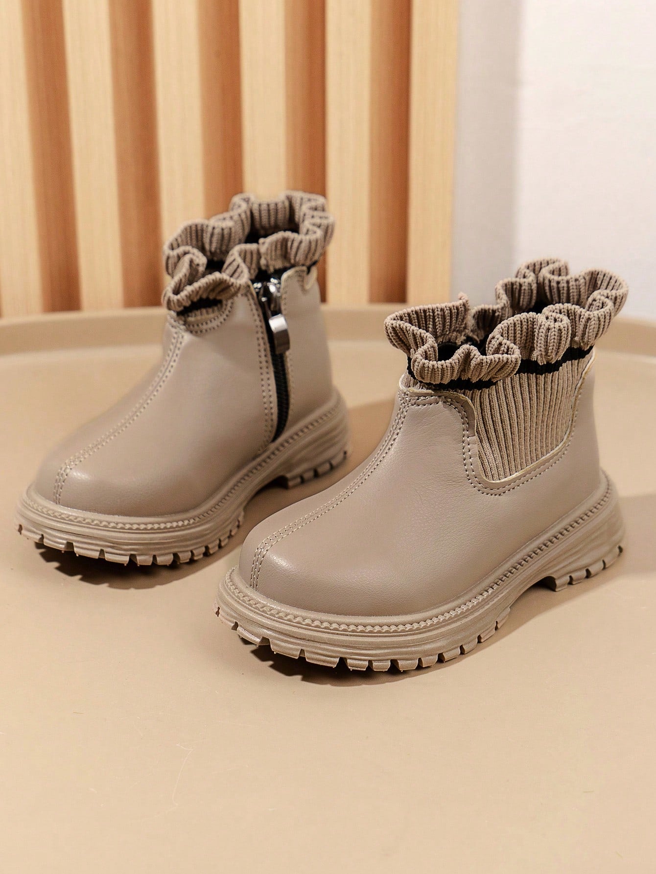 Autumn And Winter New British Style  Boots For Kids, Fashionable Boys' And Girls' Slip-Resistant Boots, Comfortable Children's Leather Boots