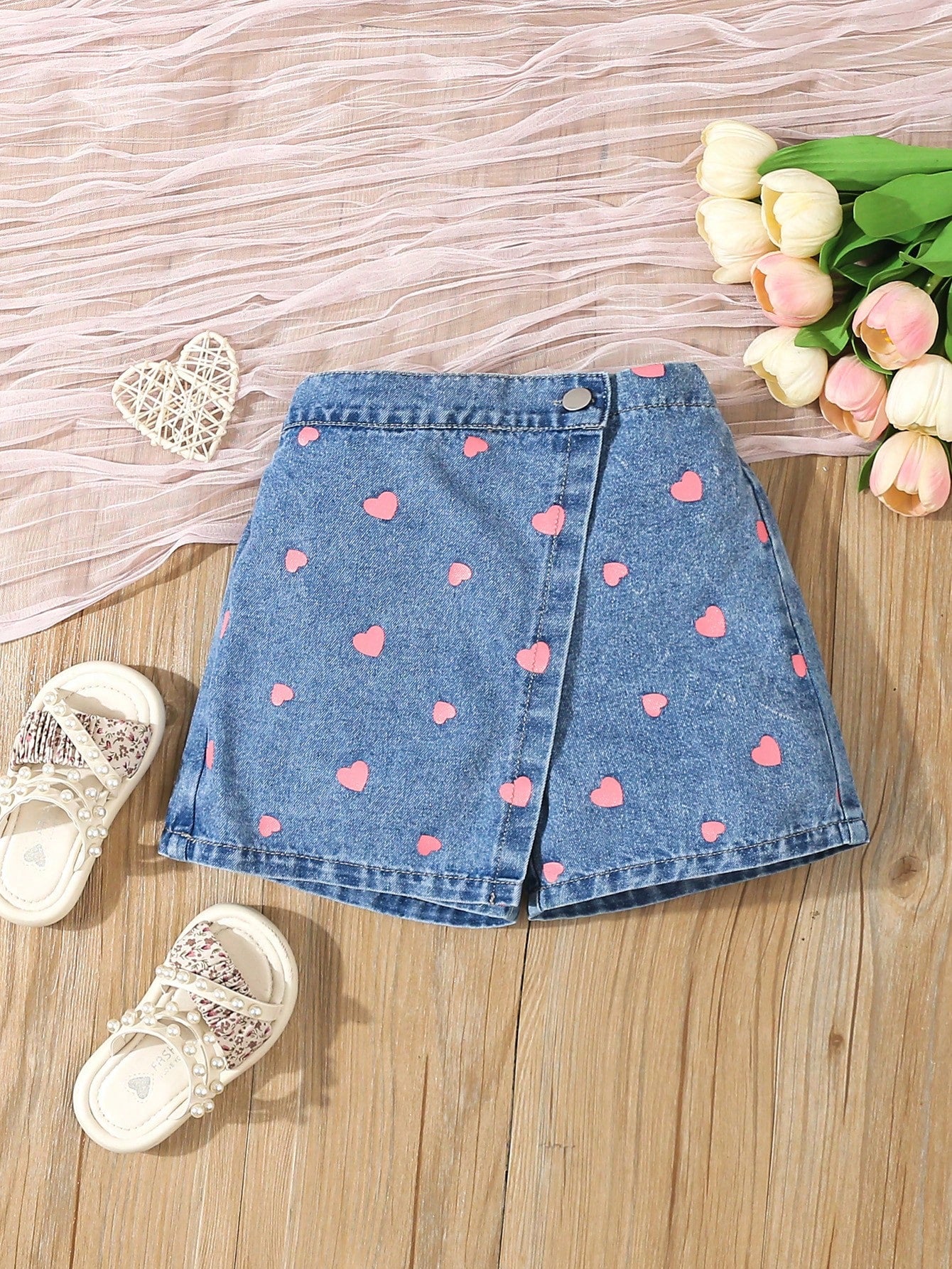 Young Girl Casual Comfortable Lovely Heart Print Denim Shorts