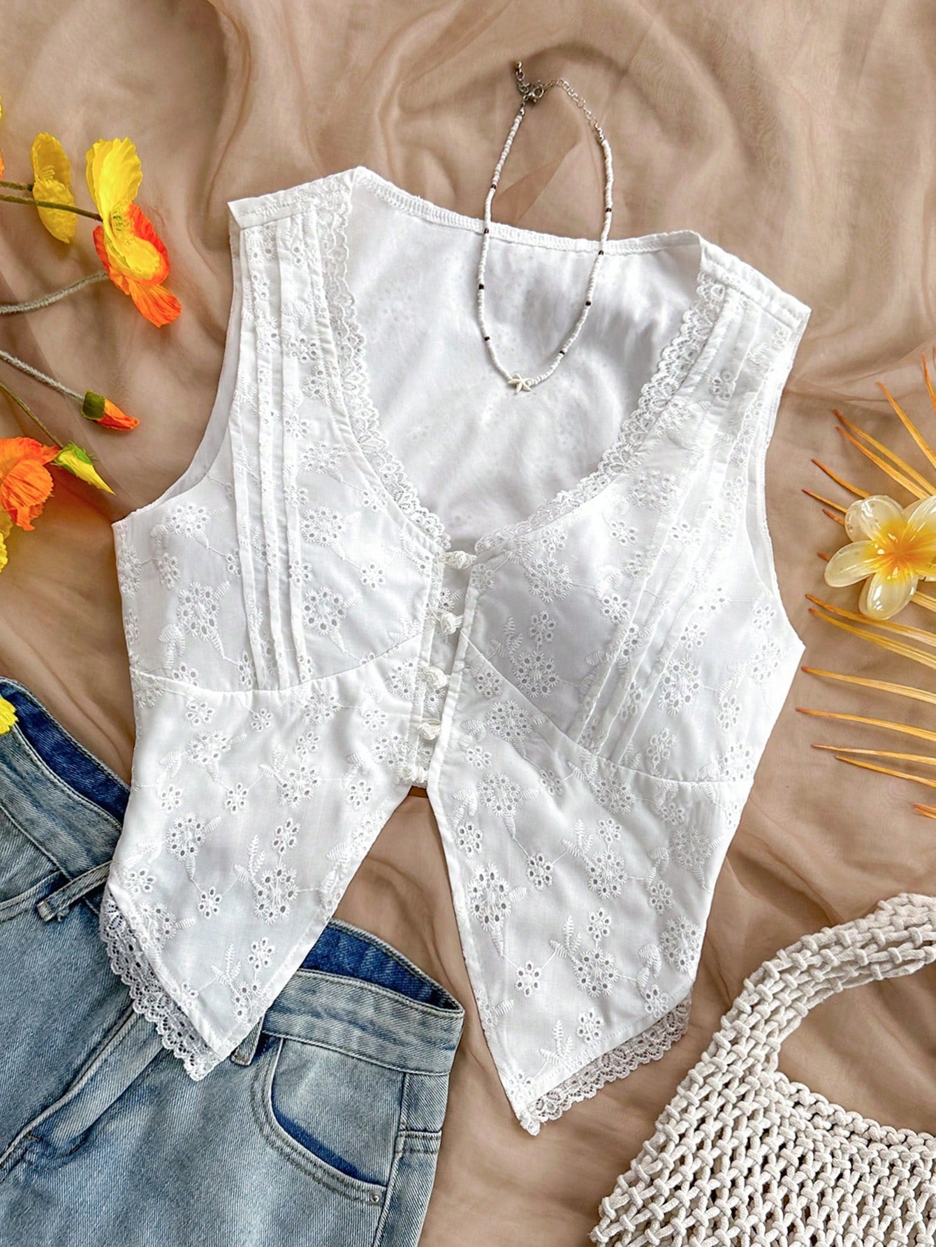 White Textured Retro Romantic Lace Edged Waist Cinched V-Neck Sleeveless Vest Top For Casual And Vacation