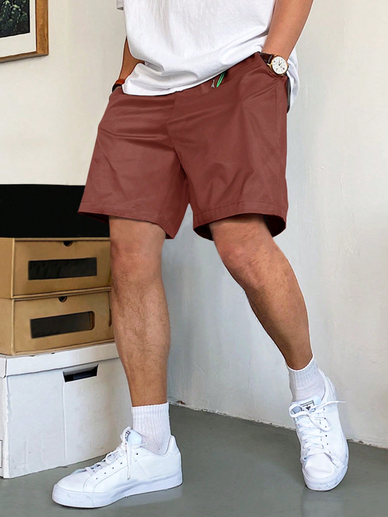 Loose Fit Men's Shorts With Slant Pockets And Drawstring Waist