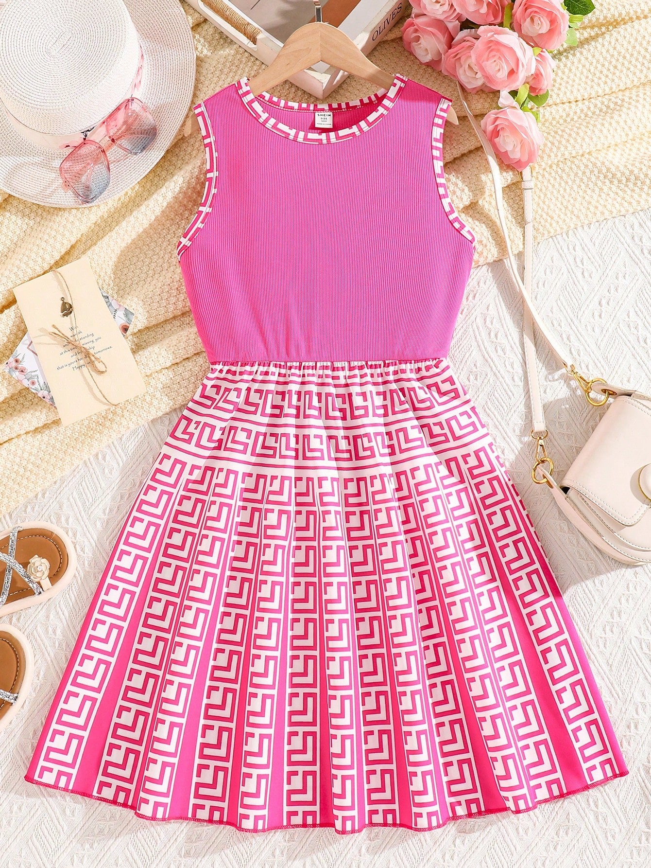 Tween Girl 1pc Fashionable Sleeveless Pleated Round Neck Dress