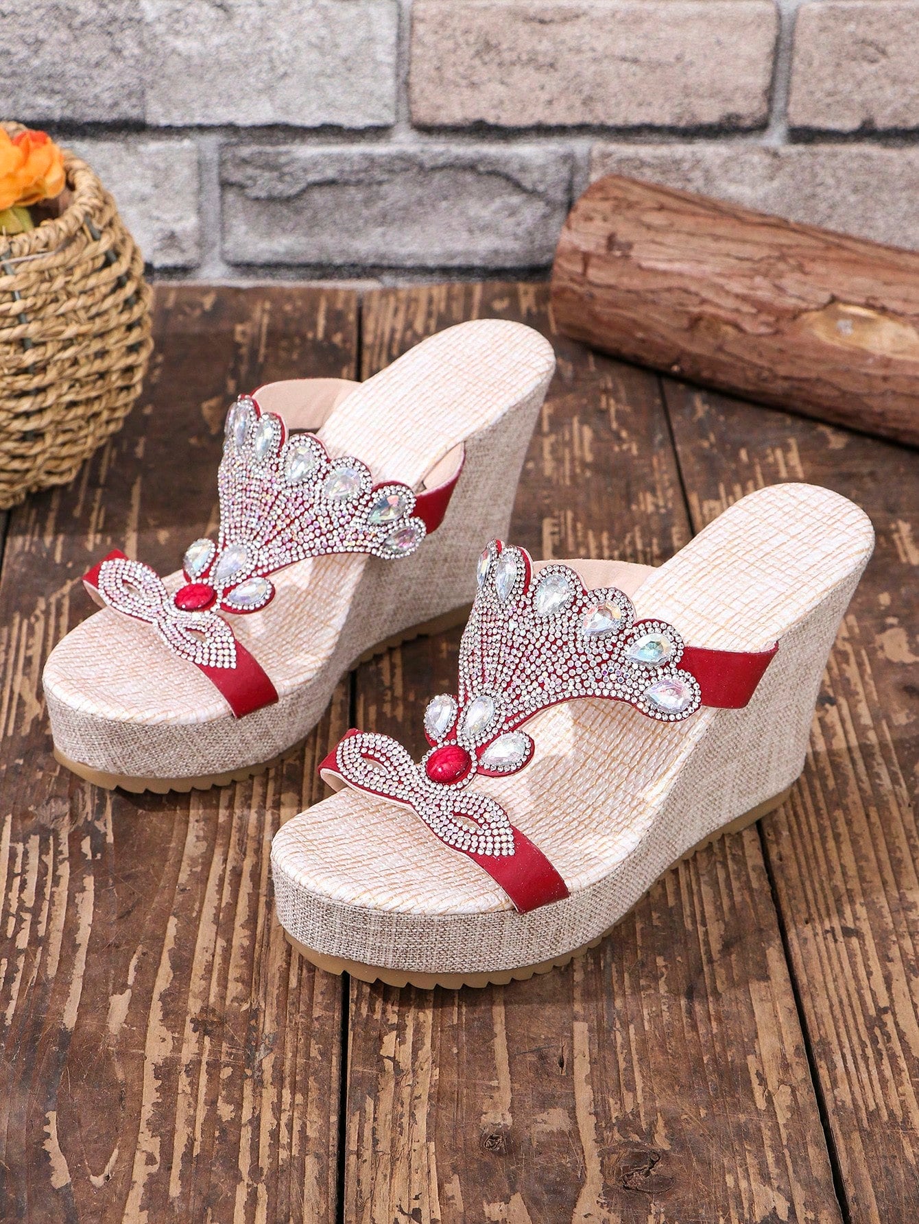 New Arrival Plus Size Ladies' Summer Fashion Anti-Slip Wedge Heel Stylish Cool Slippers