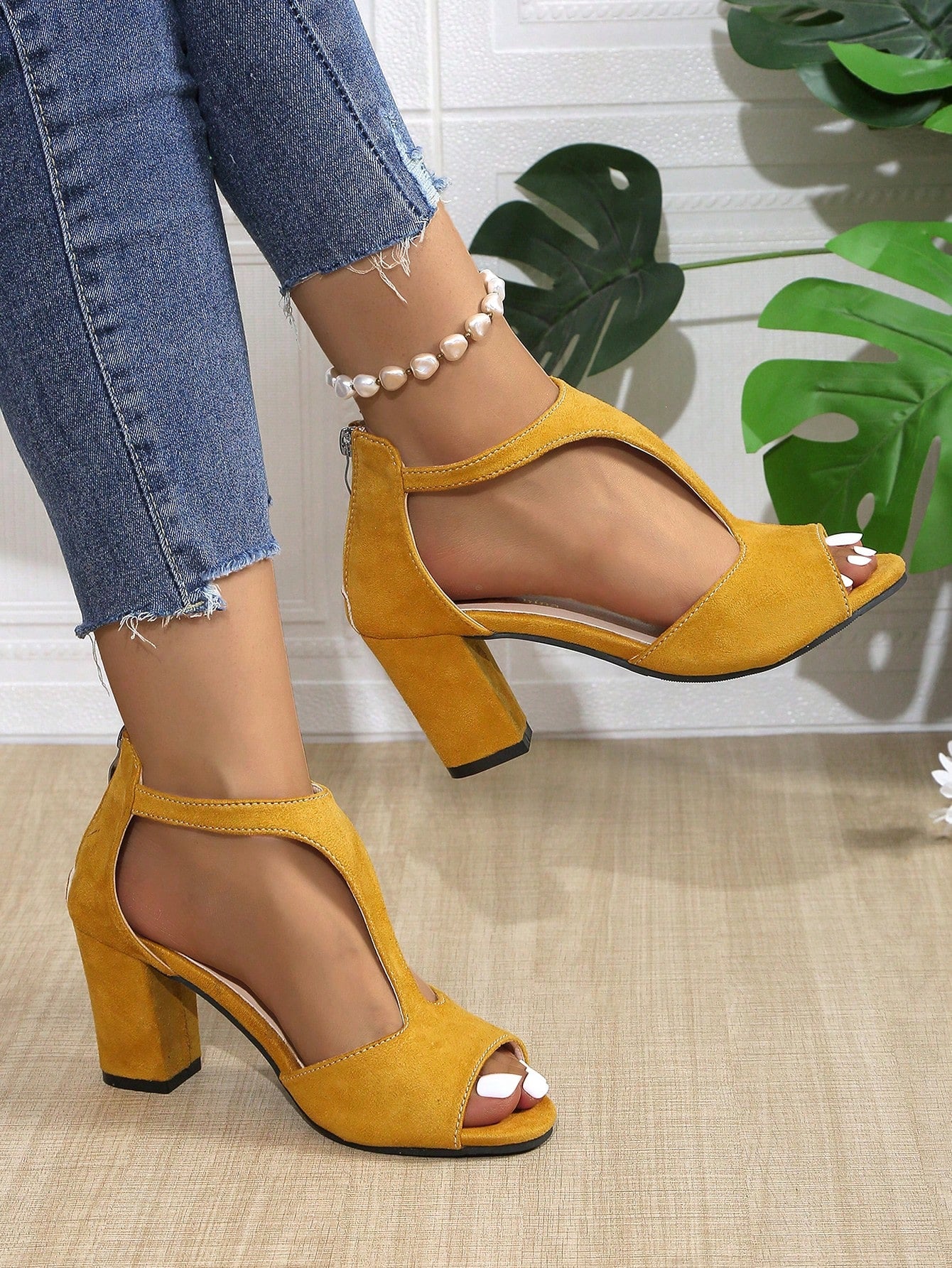 Women's Peep-Toe High Heel Sandals With Chunky Heel, Back Zipper, Casual Summer Shoes, New Trendy & Stylish Outdoor High Heels