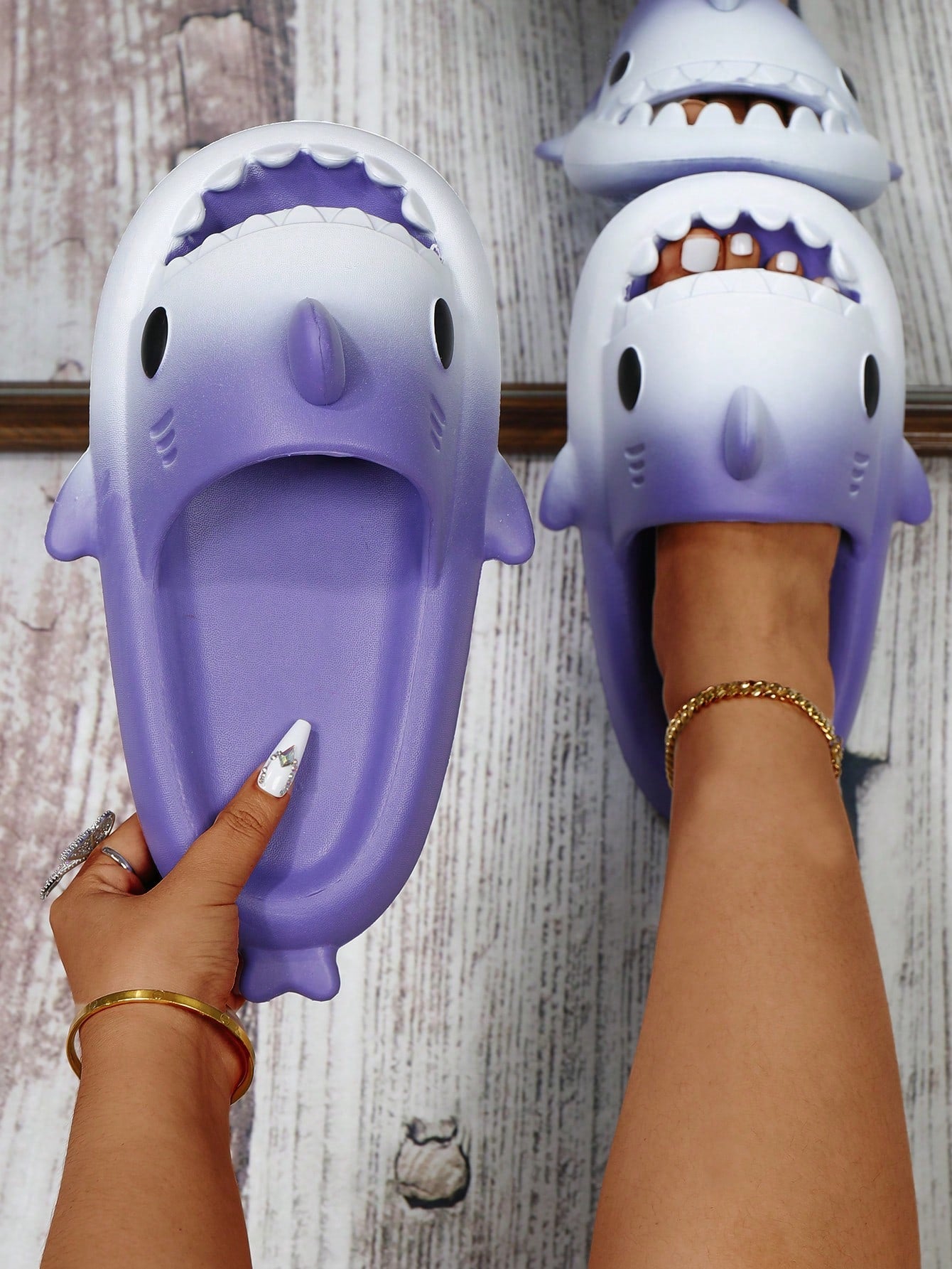 Shark Fun Shaped Open-Toe Thick Sole Slippers, Couple's Slippers With Anti-Skid Soles, Perfect For Beach/Summer Wear