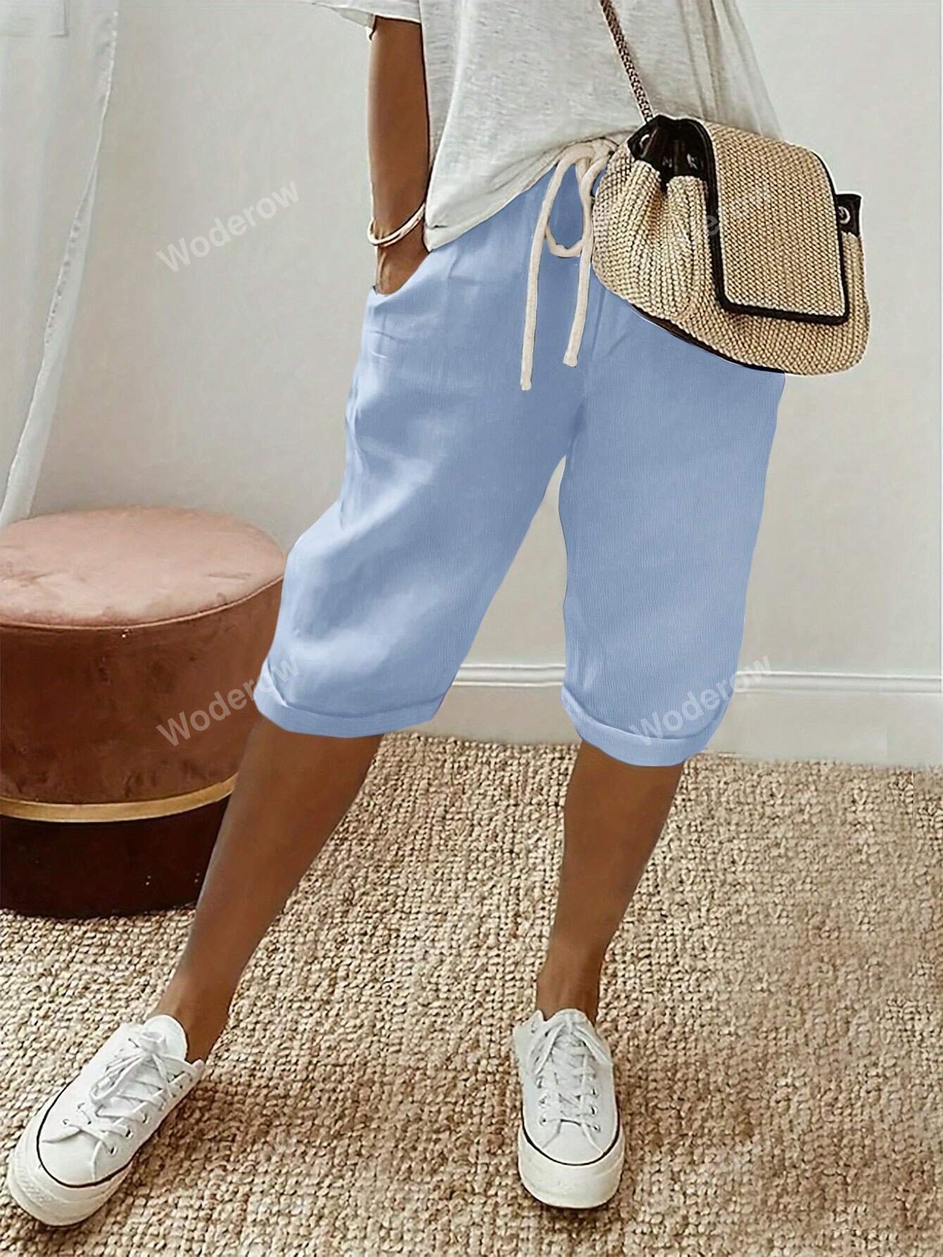 Women's Solid Color Drawstring Waist Pocketed Casual Bermuda Shorts