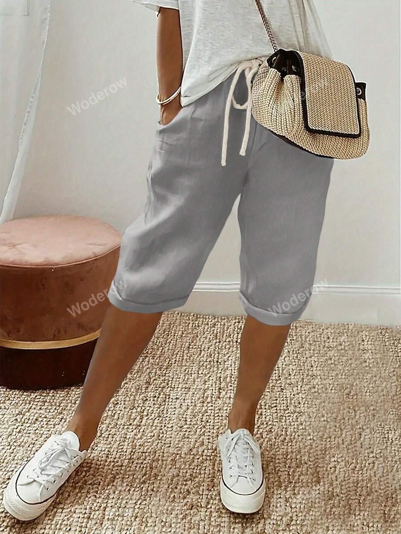 Women's Solid Color Drawstring Waist Pocketed Casual Bermuda Shorts